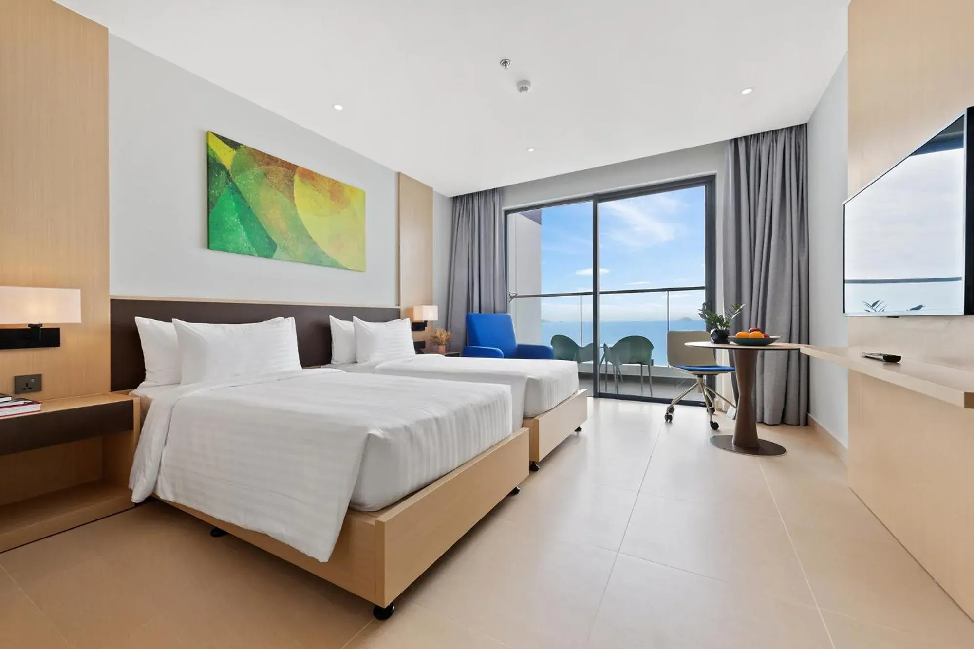 Premier Twin Oceanfront in The Empyrean Cam Ranh Beach Resort Premier Twin Oceanfront in The Empyrean Cam Ranh Beach Resort