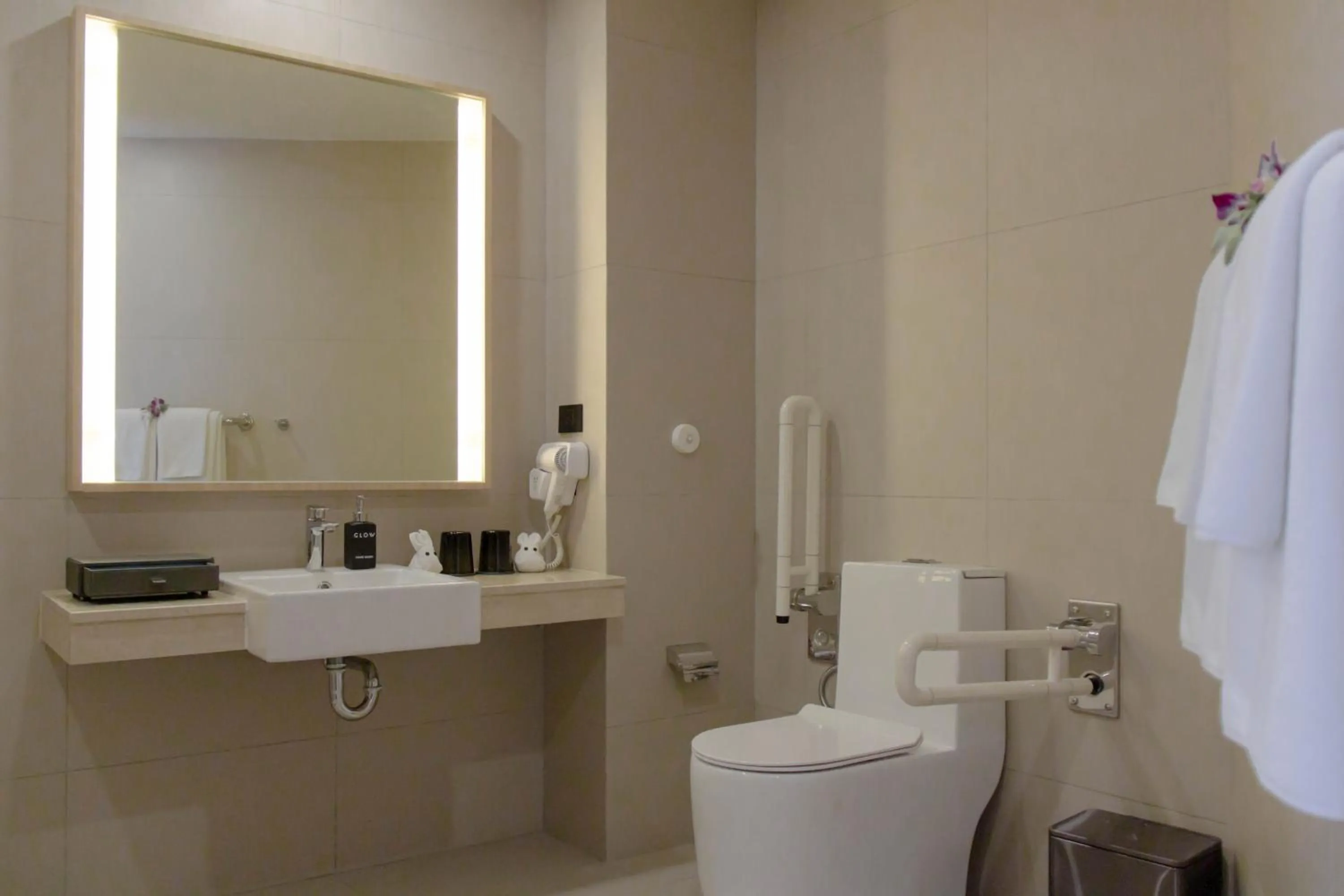 Toilet in GLOW Mira Karon Beach