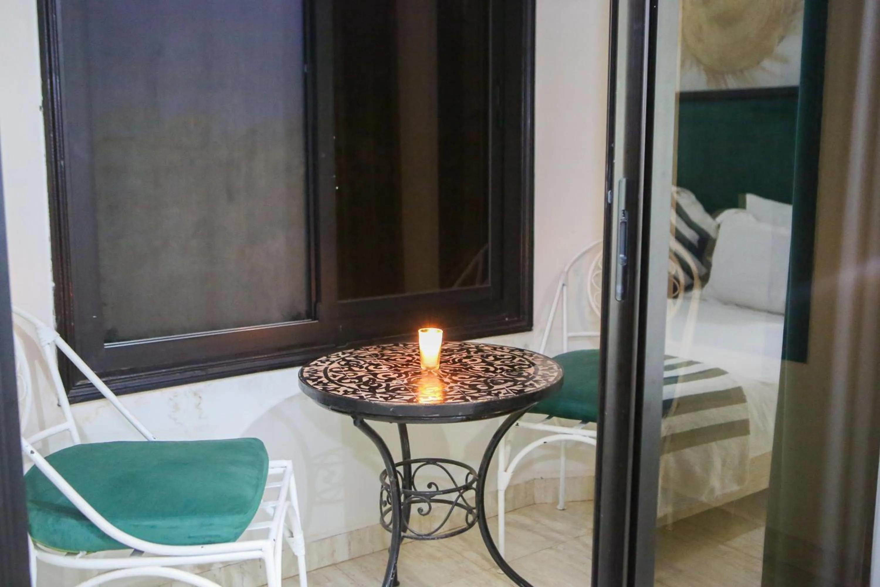 Balcony/Terrace, Bed in Weedan Hôtel Marrakech