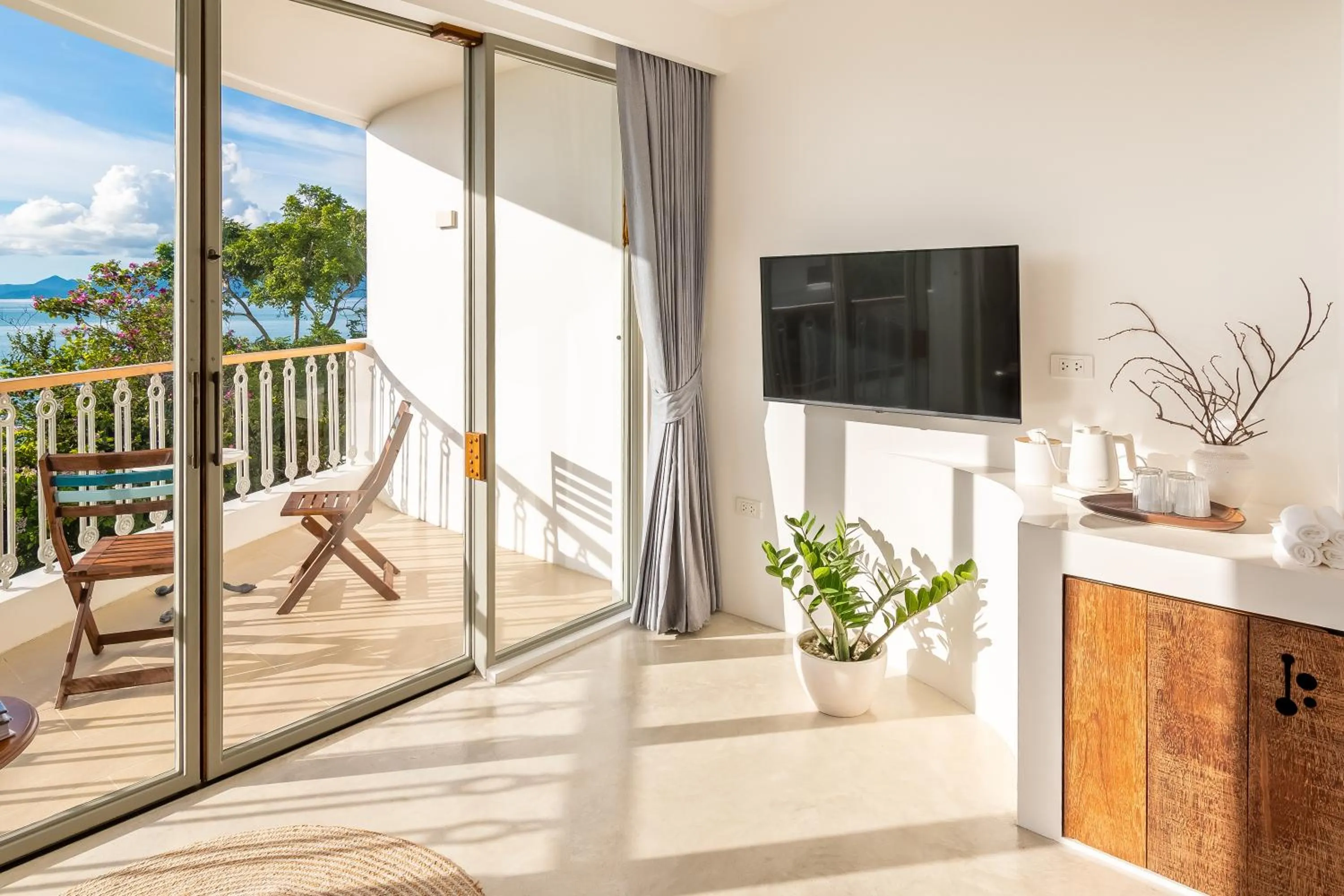 Patio in Ampersand Resort