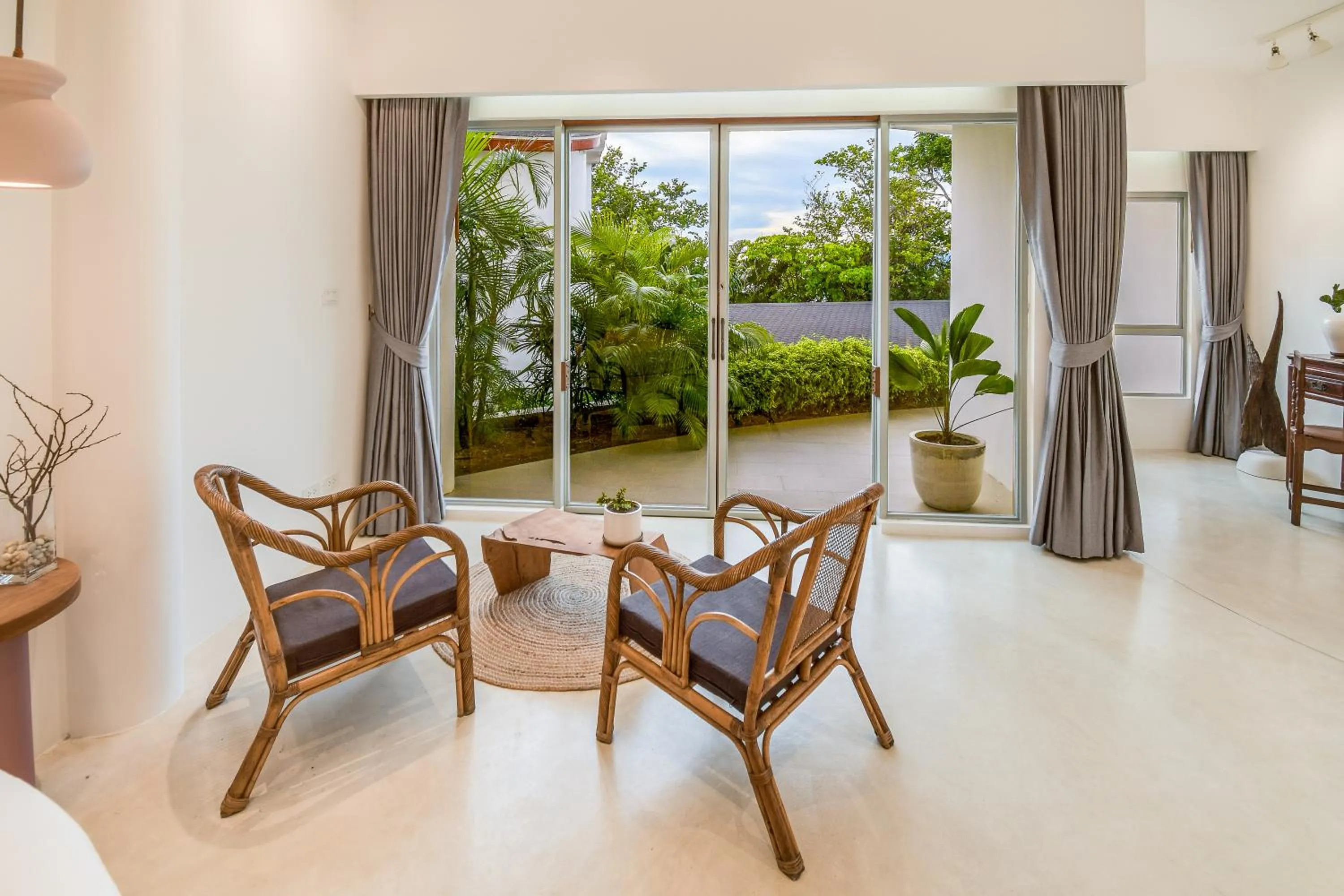 Patio in Ampersand Resort