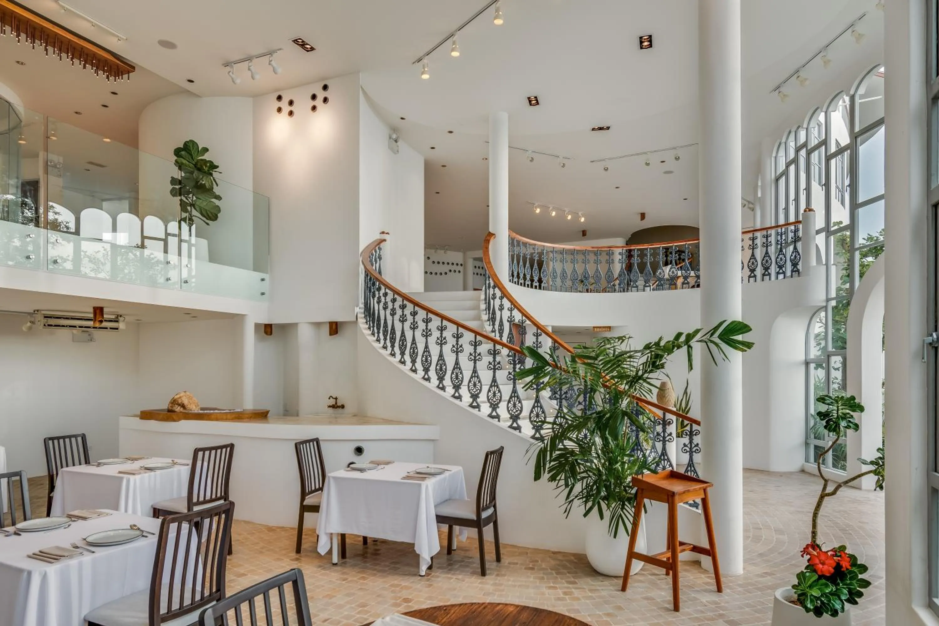 Property building in Ampersand Resort