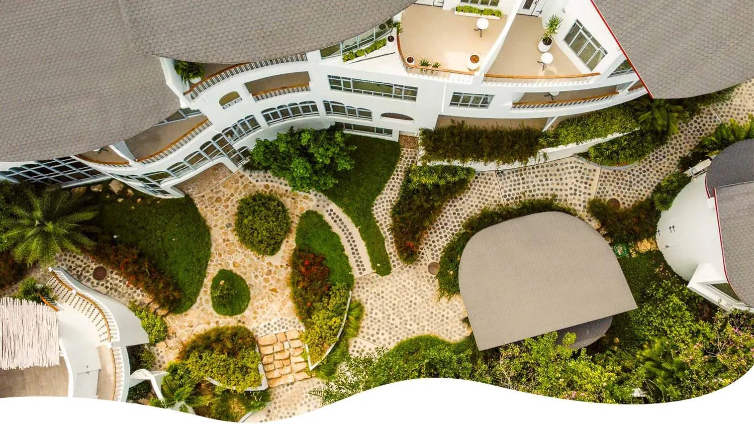 Property building in Ampersand Resort