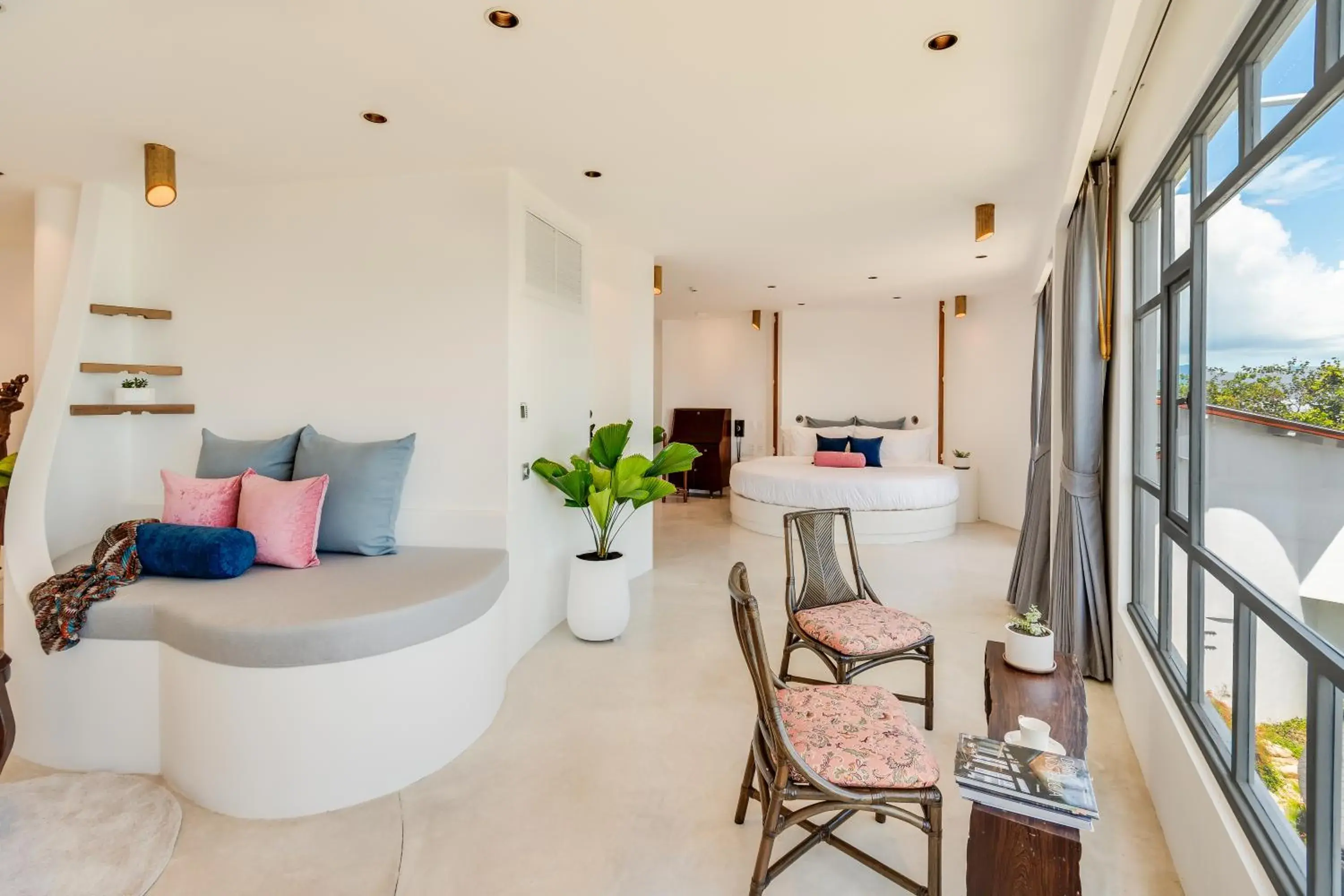 Junior Suite with Ocean View in Ampersand Resort Junior Suite with Ocean View in Ampersand Resort