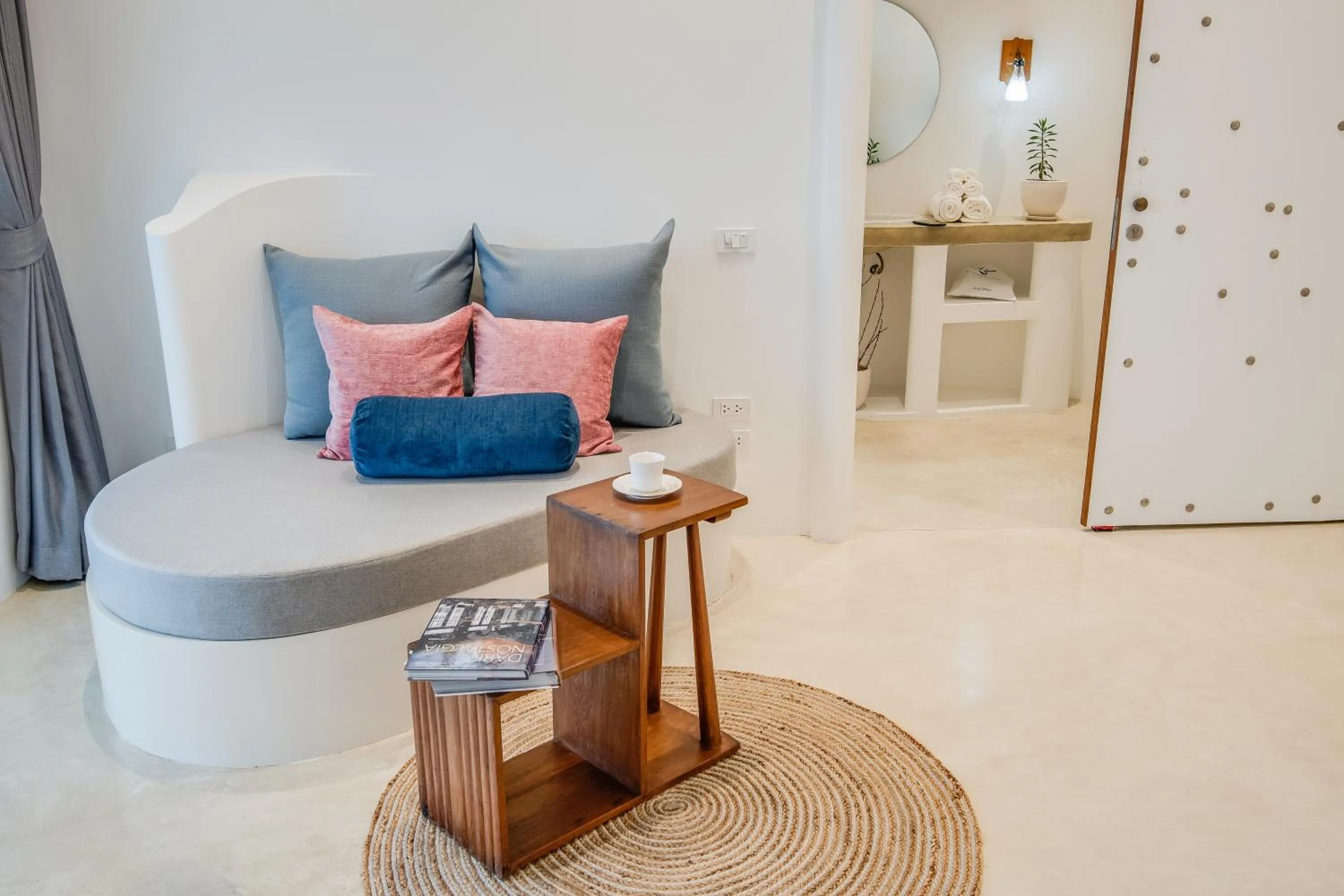 Living room in Ampersand Resort