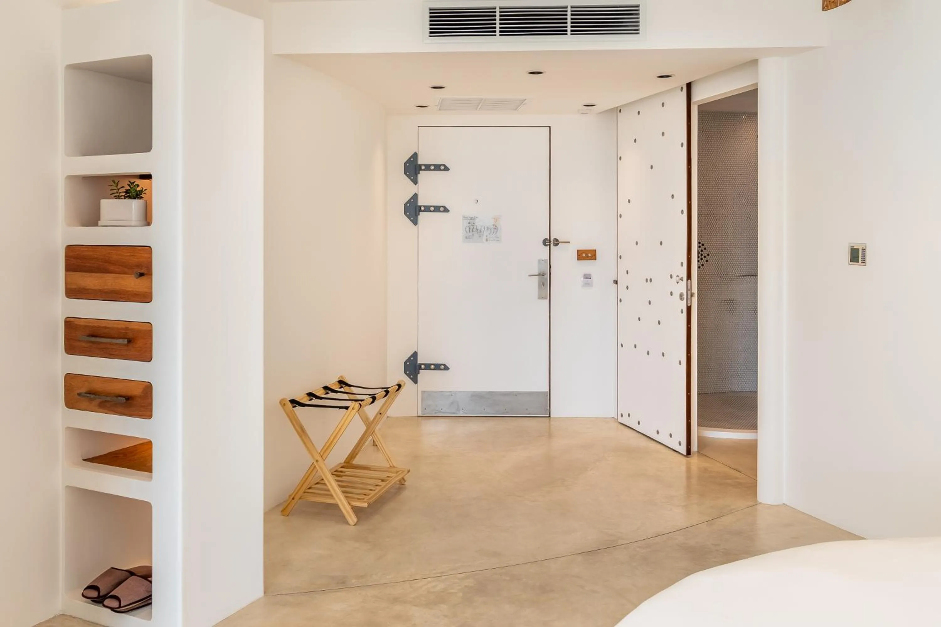 Shower in Ampersand Resort