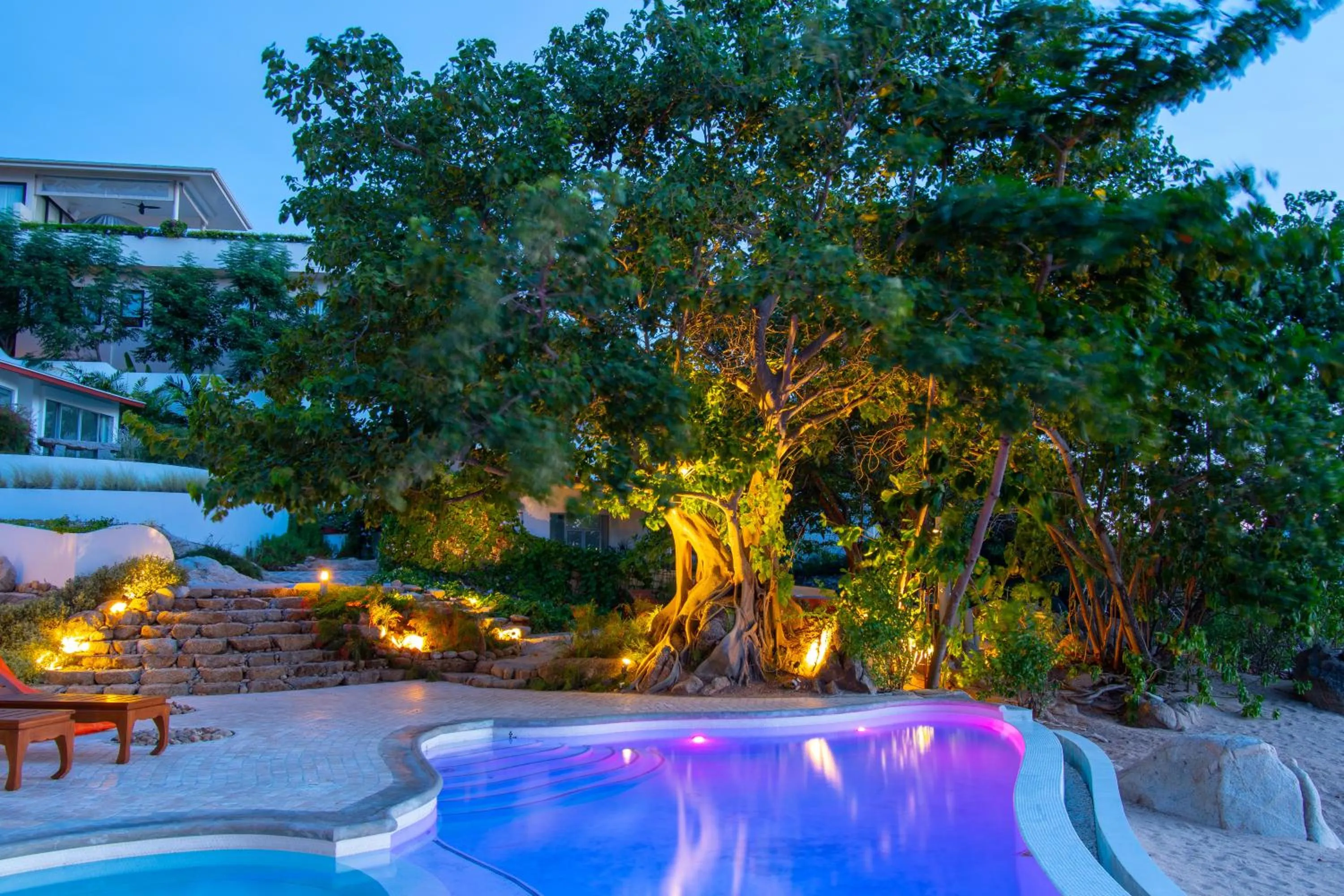 Swimming pool in Ampersand Resort