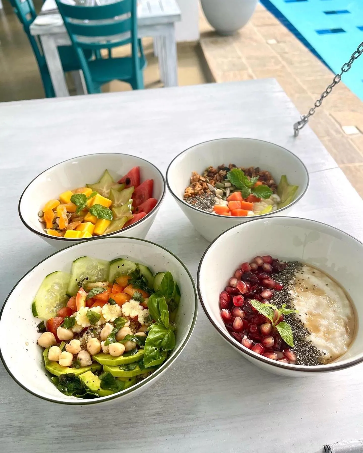 Food in Smeralda Resorts Dikwella