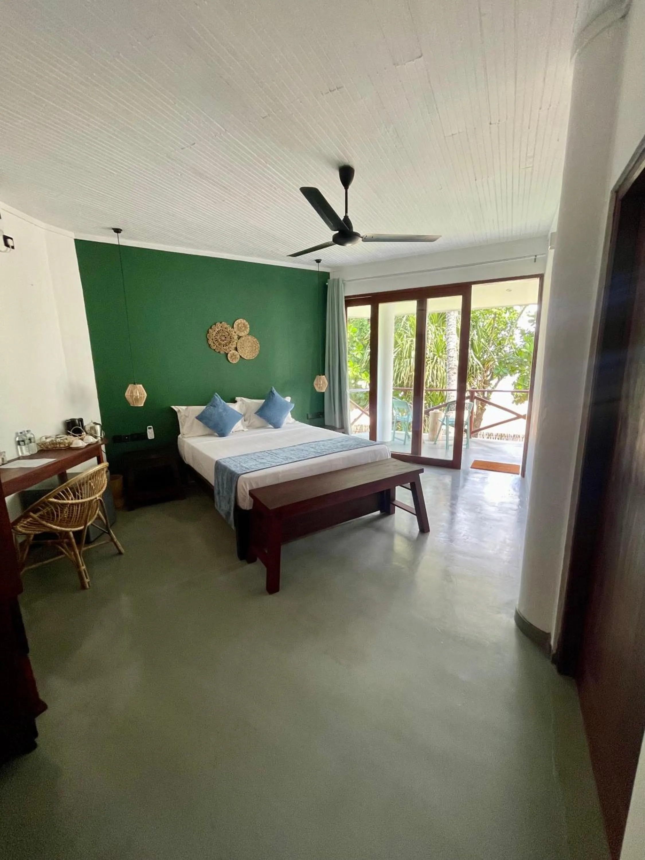 Bed in Smeralda Resorts Dikwella