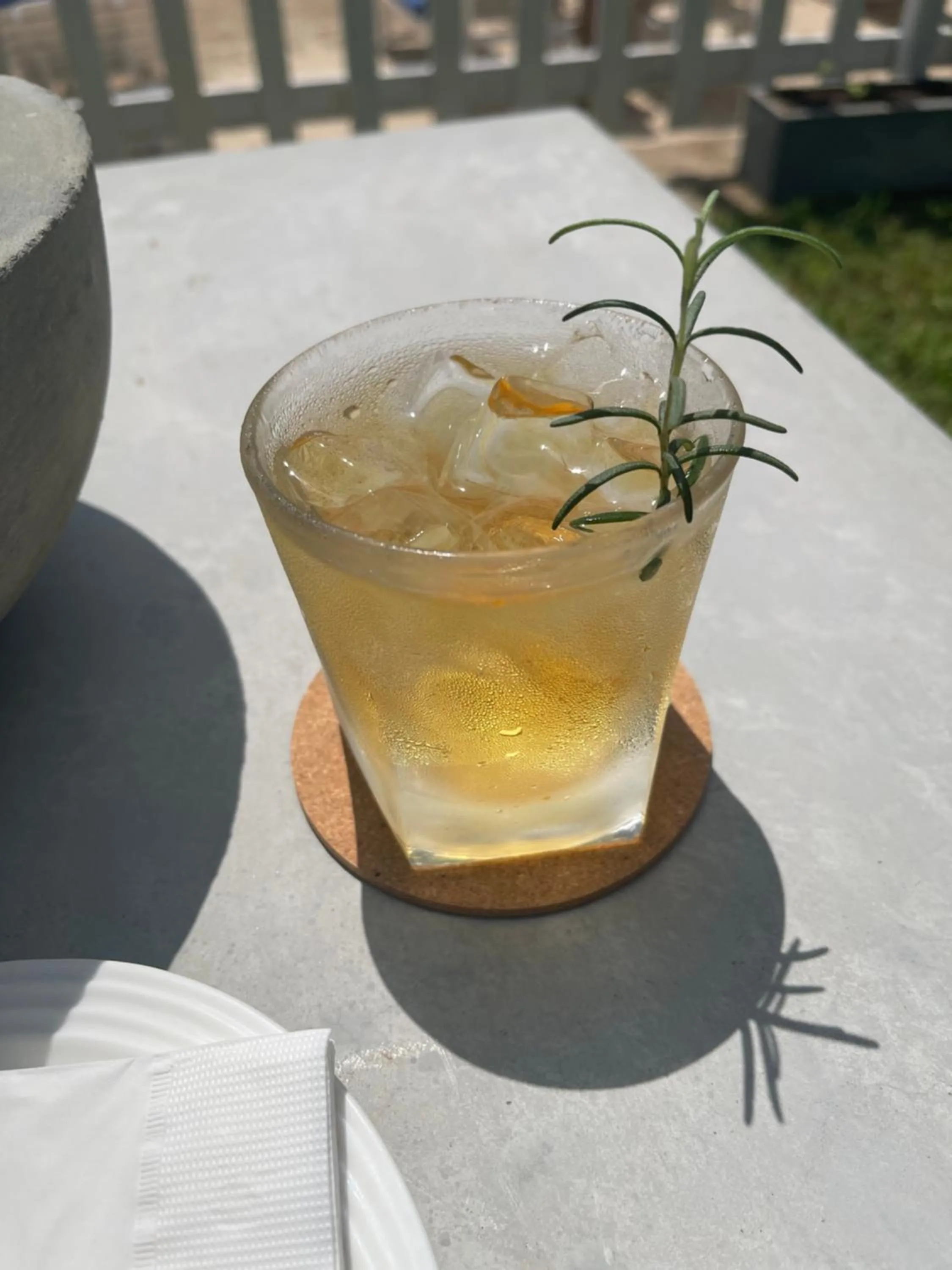 Food and drinks in Smeralda Resorts Dikwella