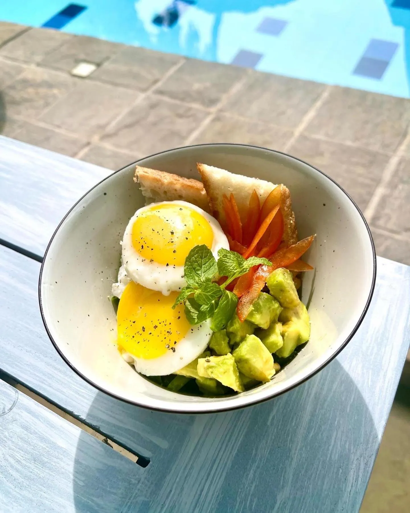 Food in Smeralda Resorts Dikwella