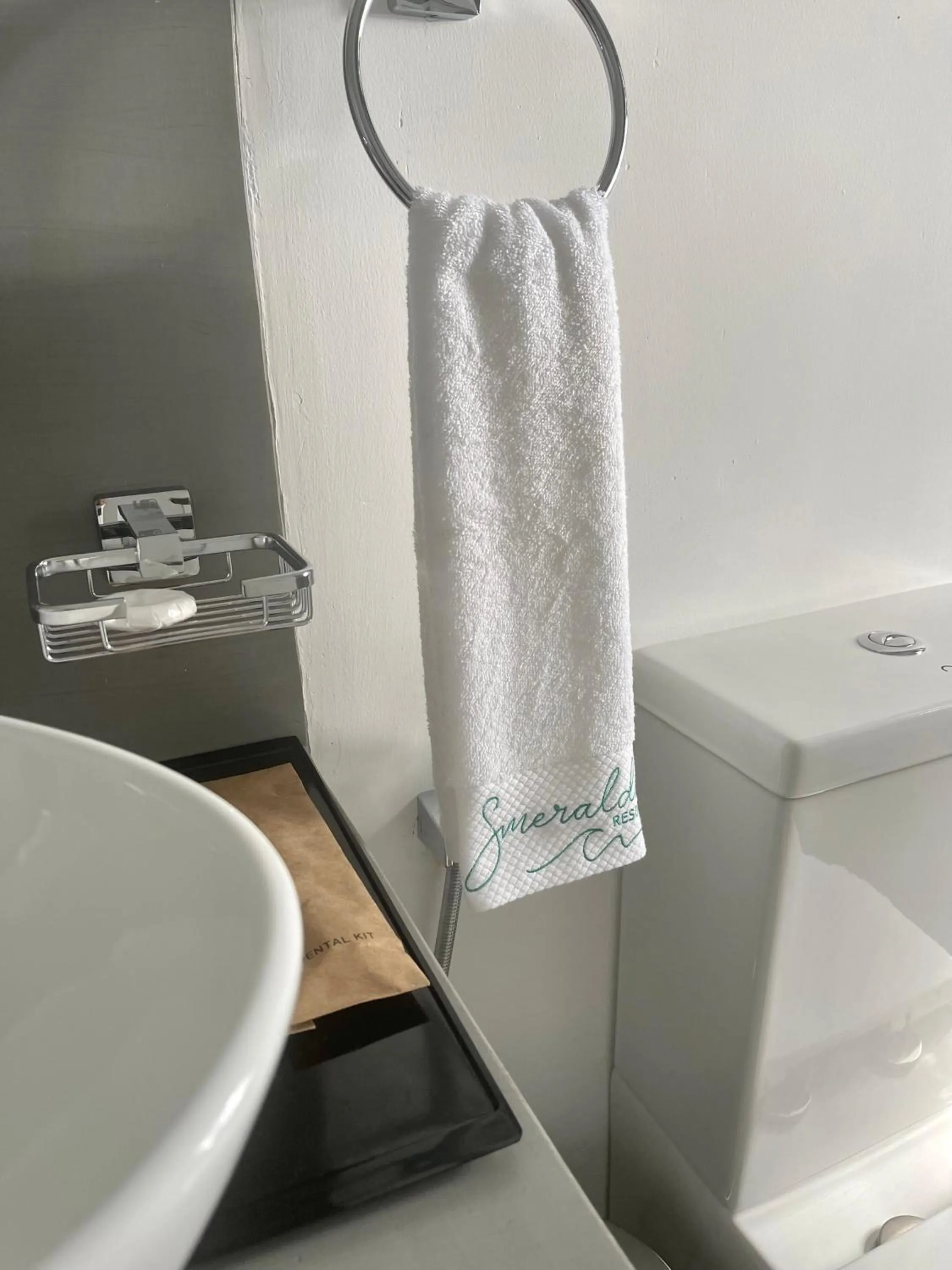 Bathroom in Smeralda Resorts Dikwella