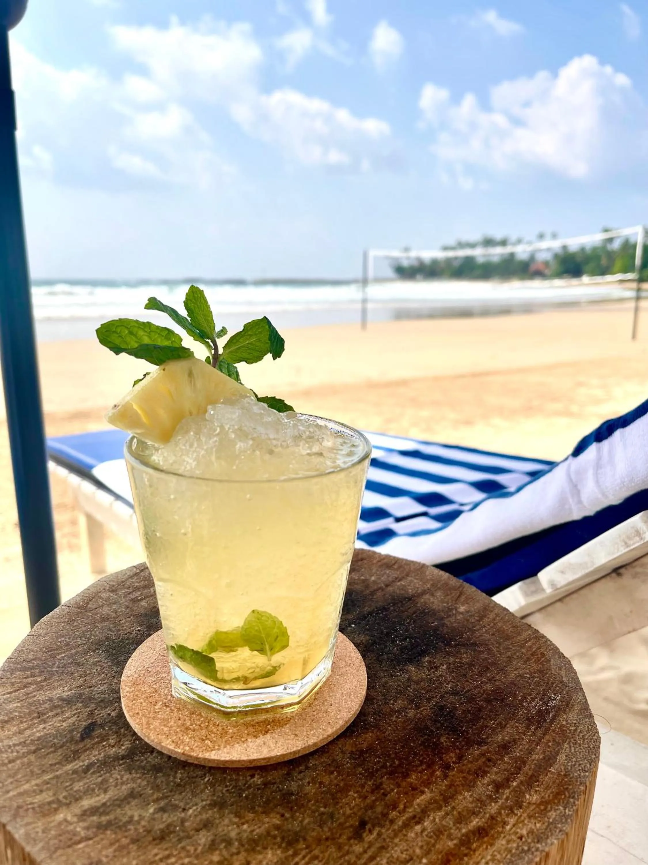 Food and drinks in Smeralda Resorts Dikwella