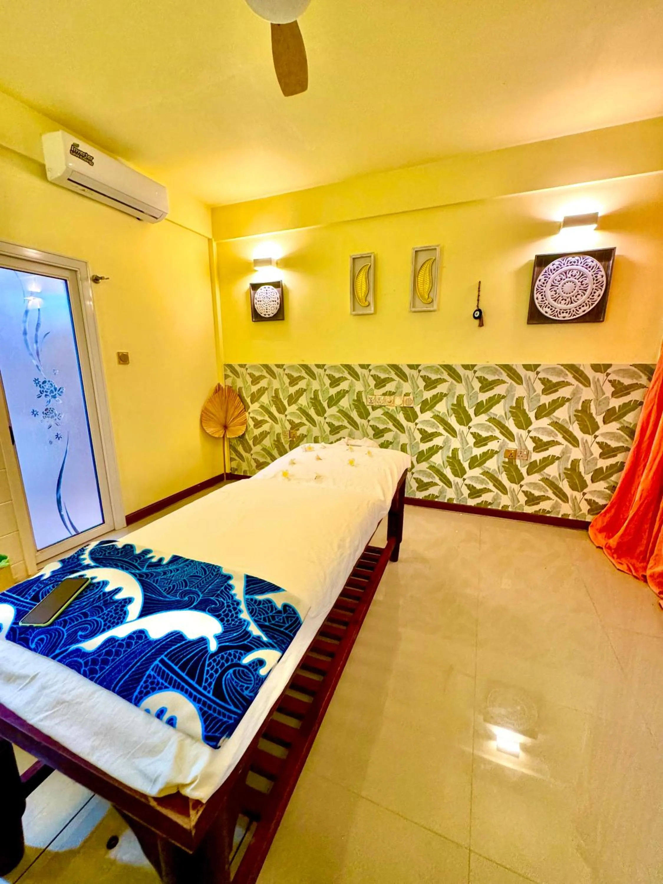 Spa and wellness centre/facilities, Bed in Sands Grand