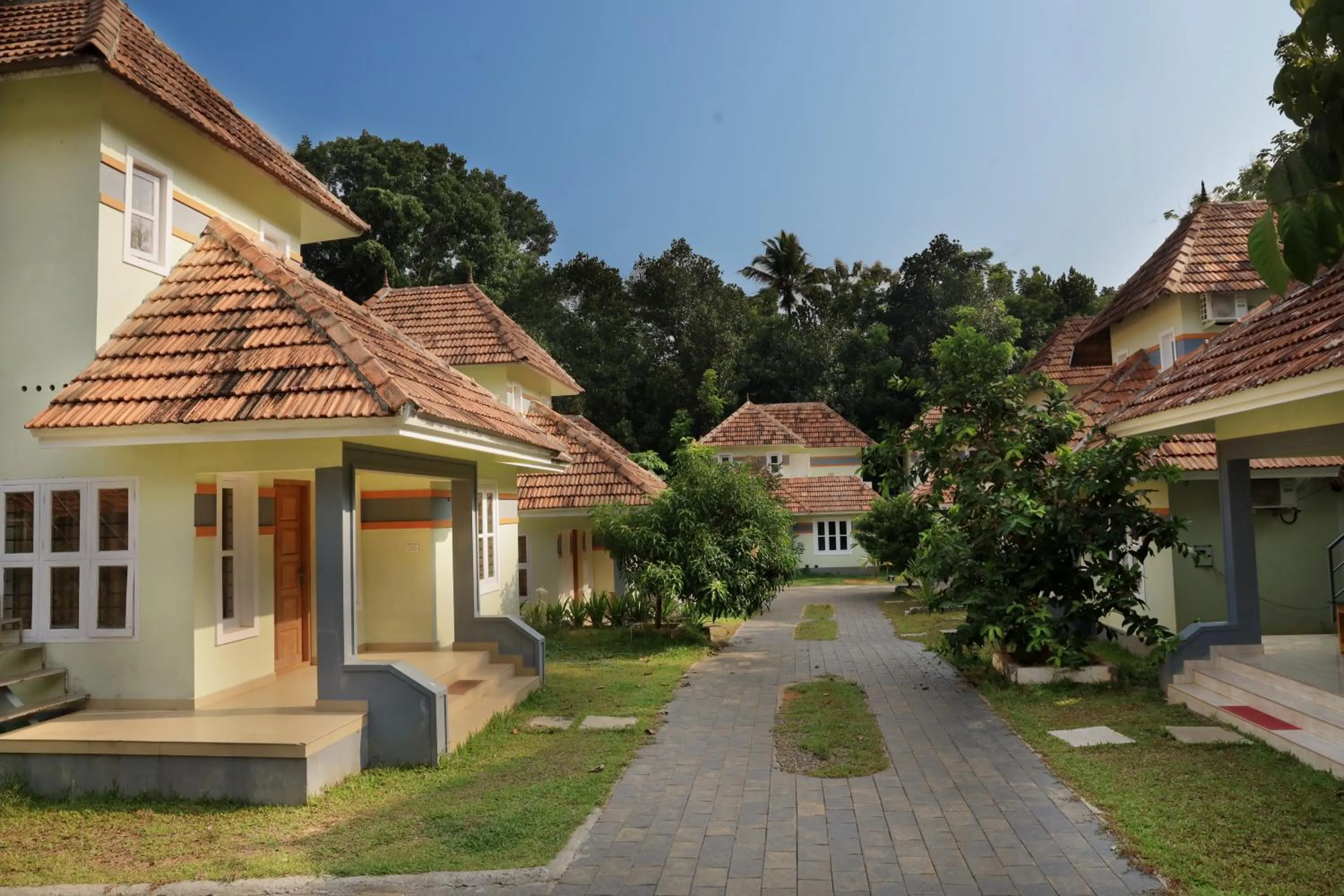 Property building in Vajra Ayurveda and Yoga Retreat