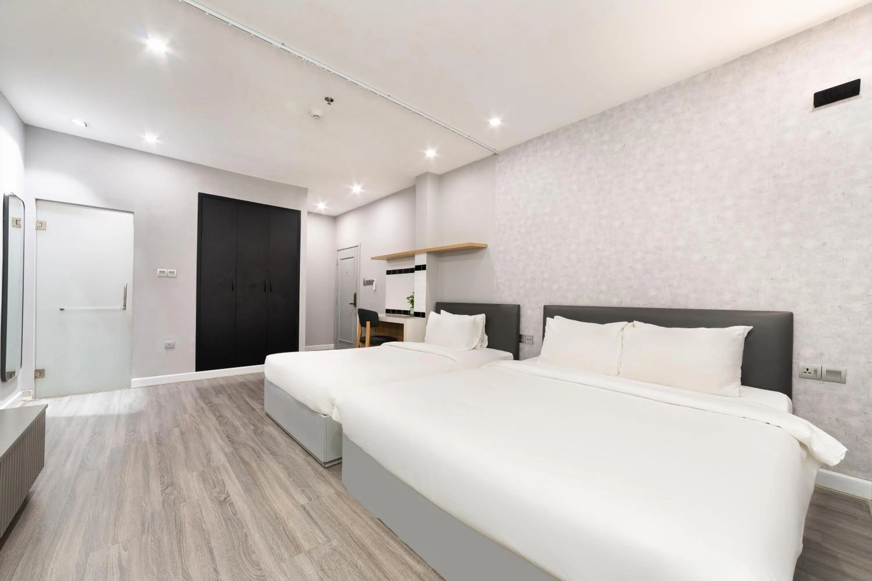 Bed in The Hotel Nicecy