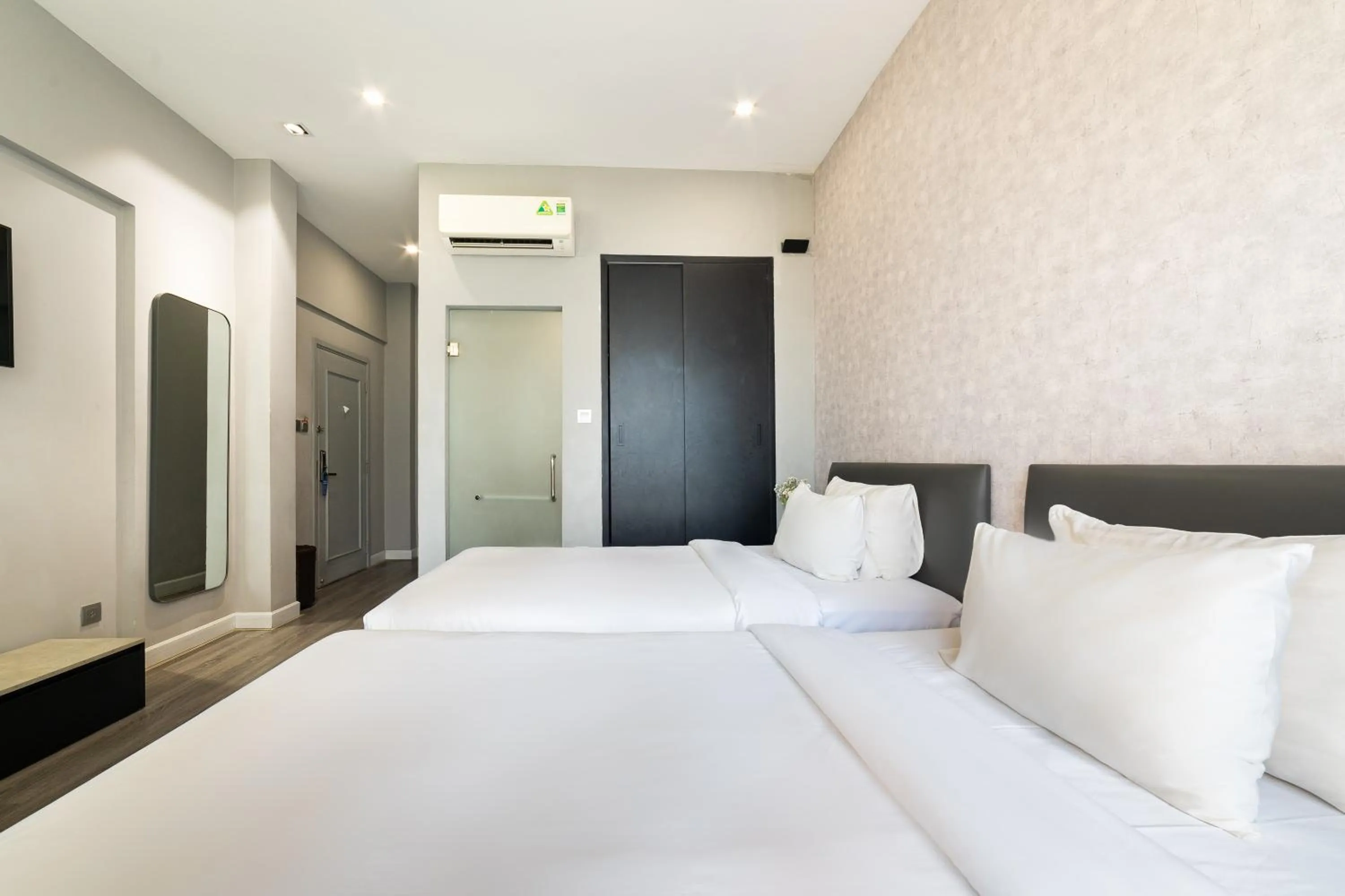 TV and multimedia, Bed in The Hotel Nicecy