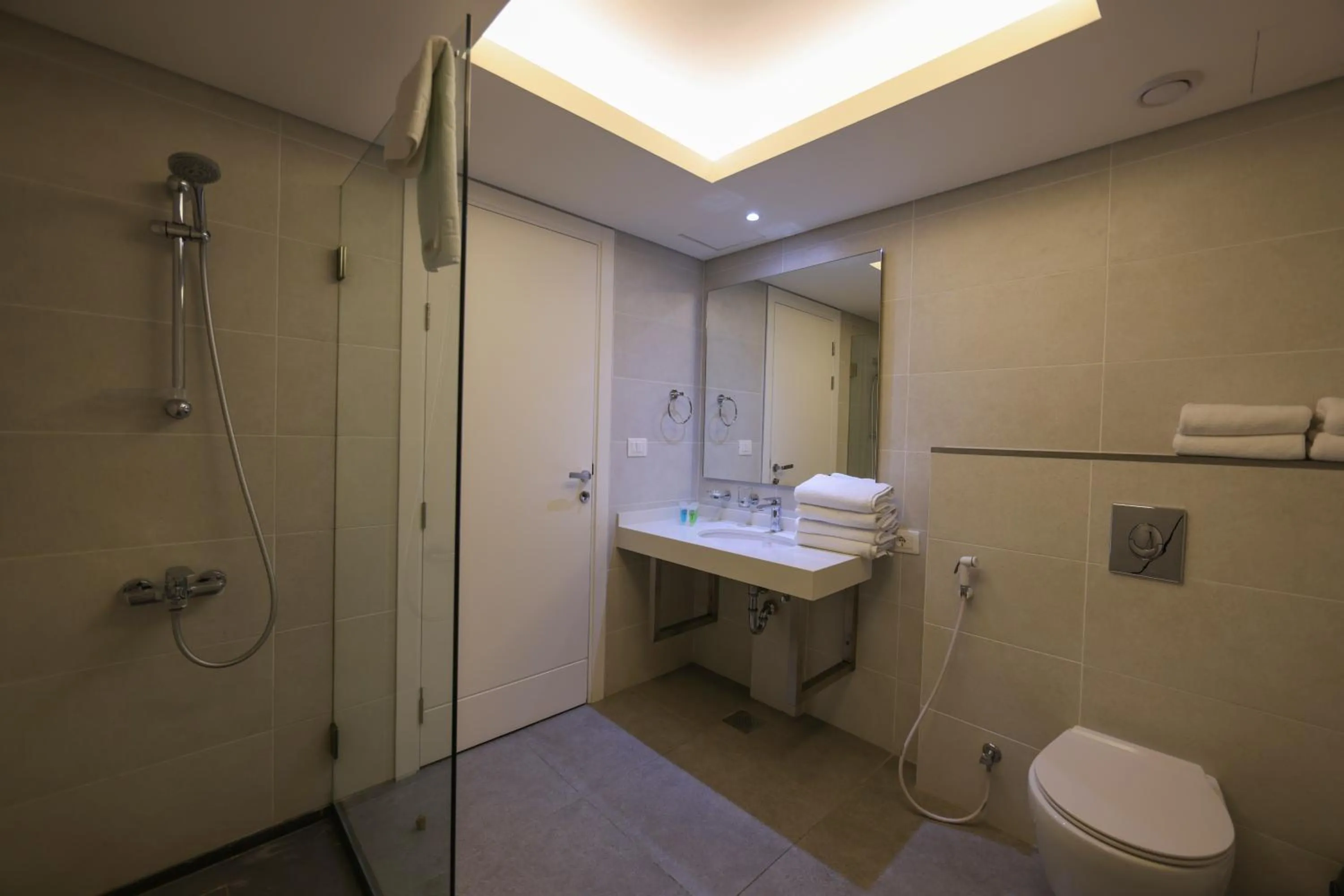 Bathroom in Majestic Byblos Grand Hotel