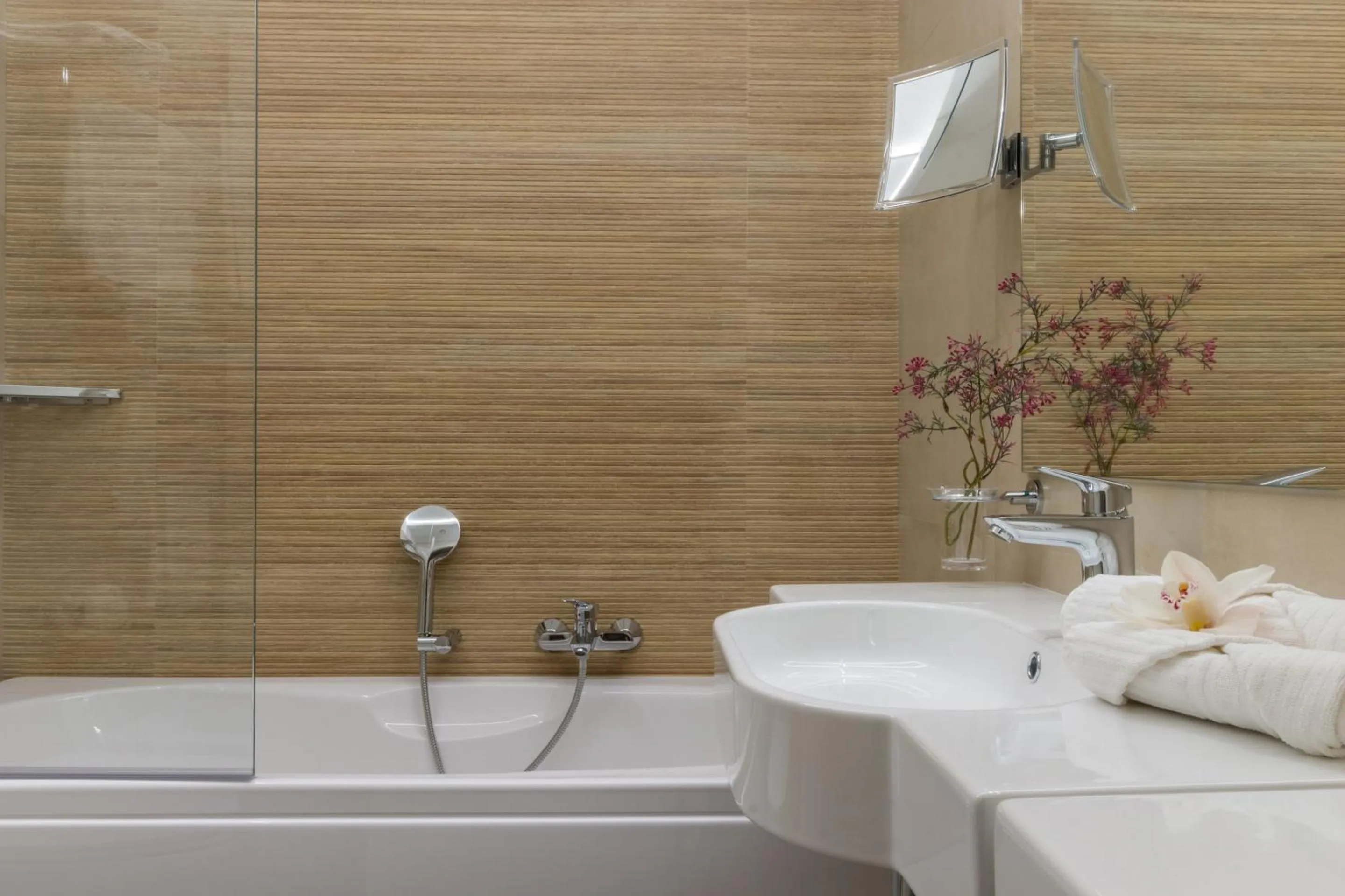 Bathroom in Hotel Italia