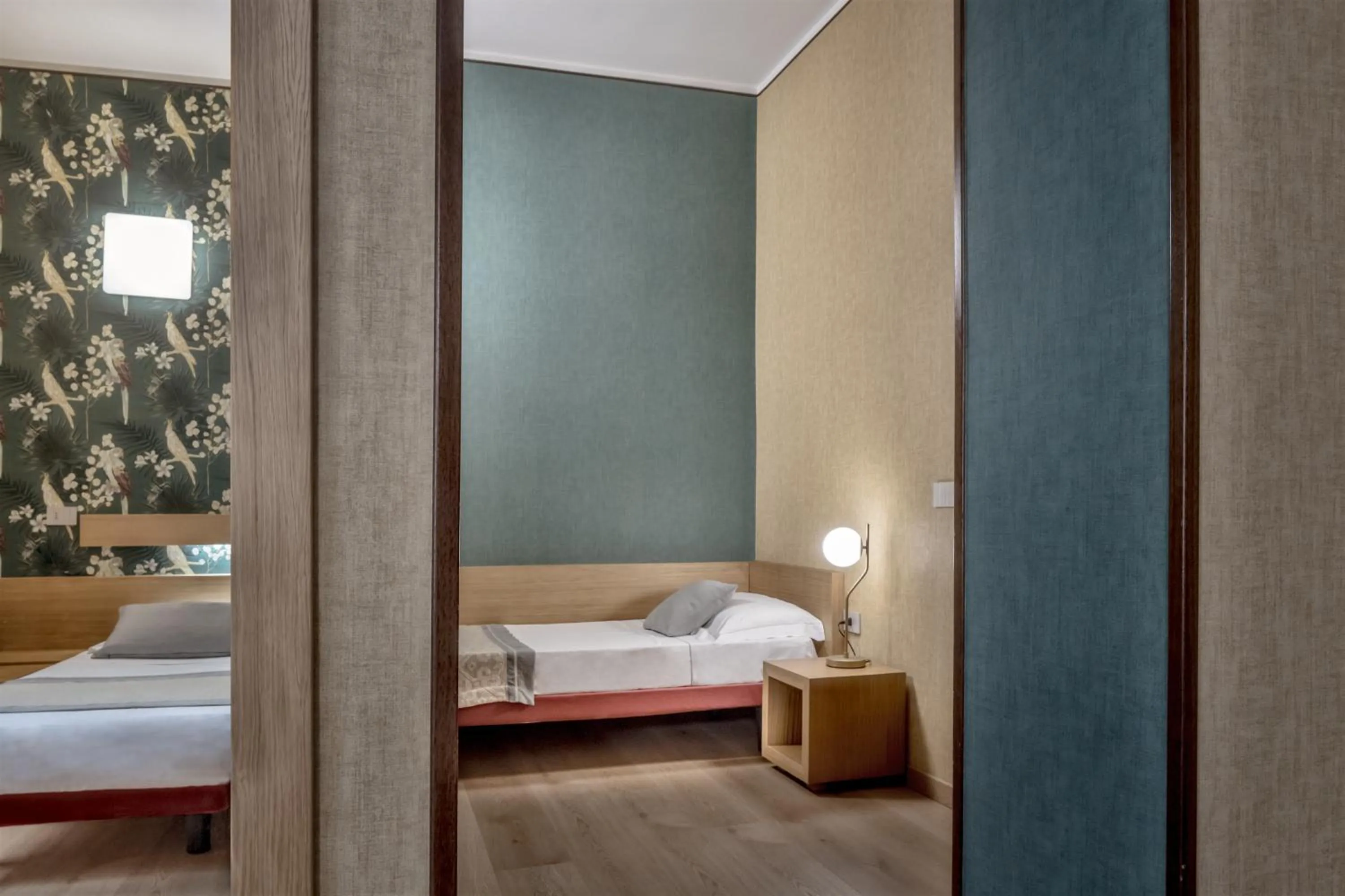 Photo of the whole room, Bed in Hotel Italia