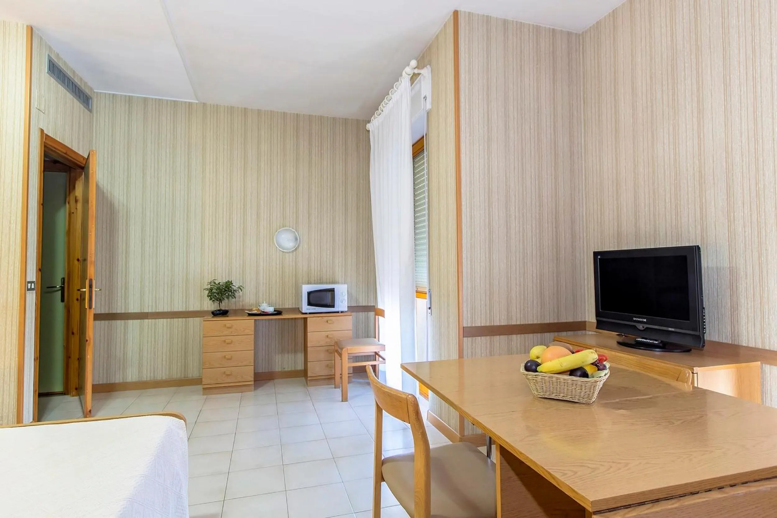Kitchen or kitchenette in Hotel Residence Ulivi E Palme