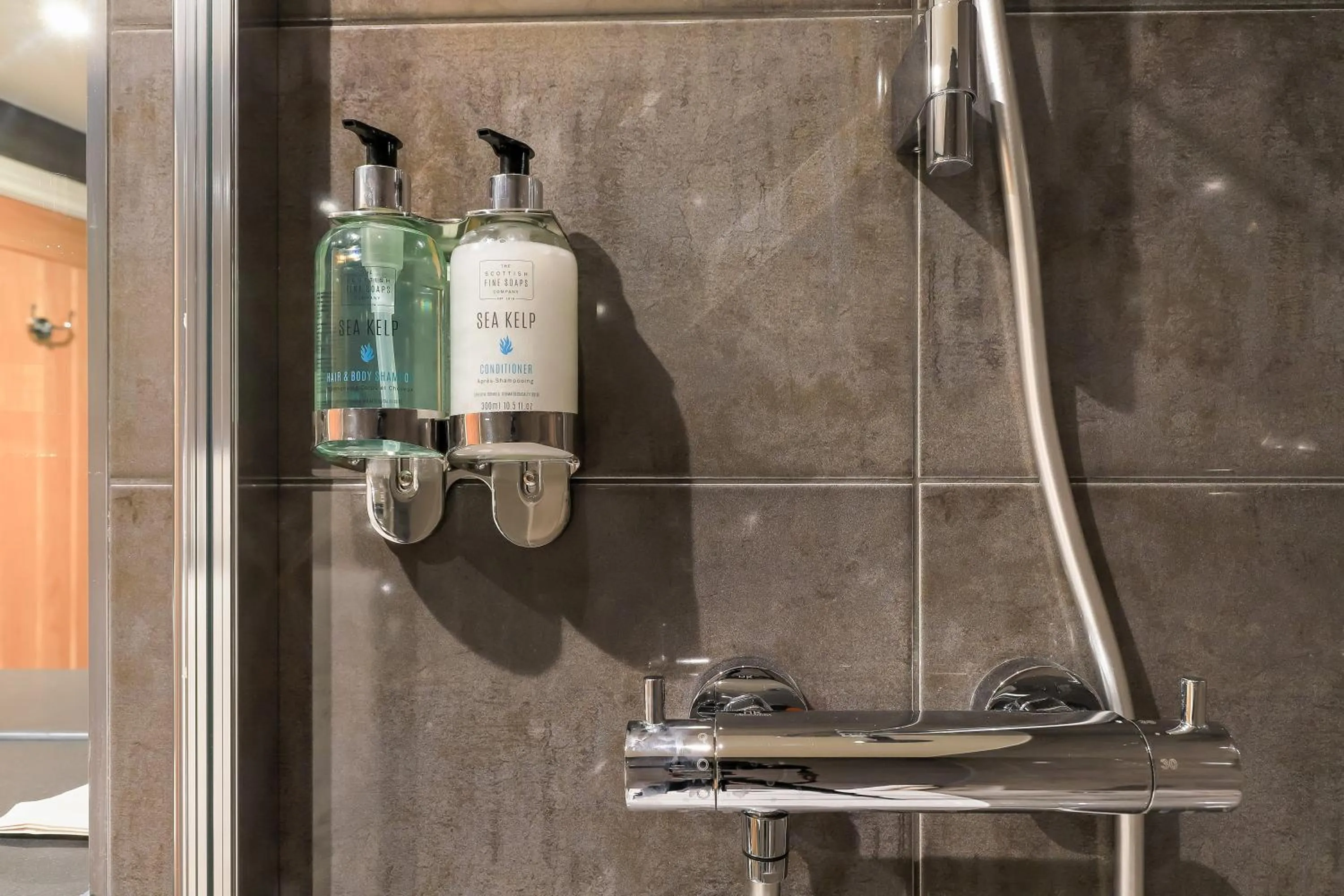 Bathroom in The Duke on The Test