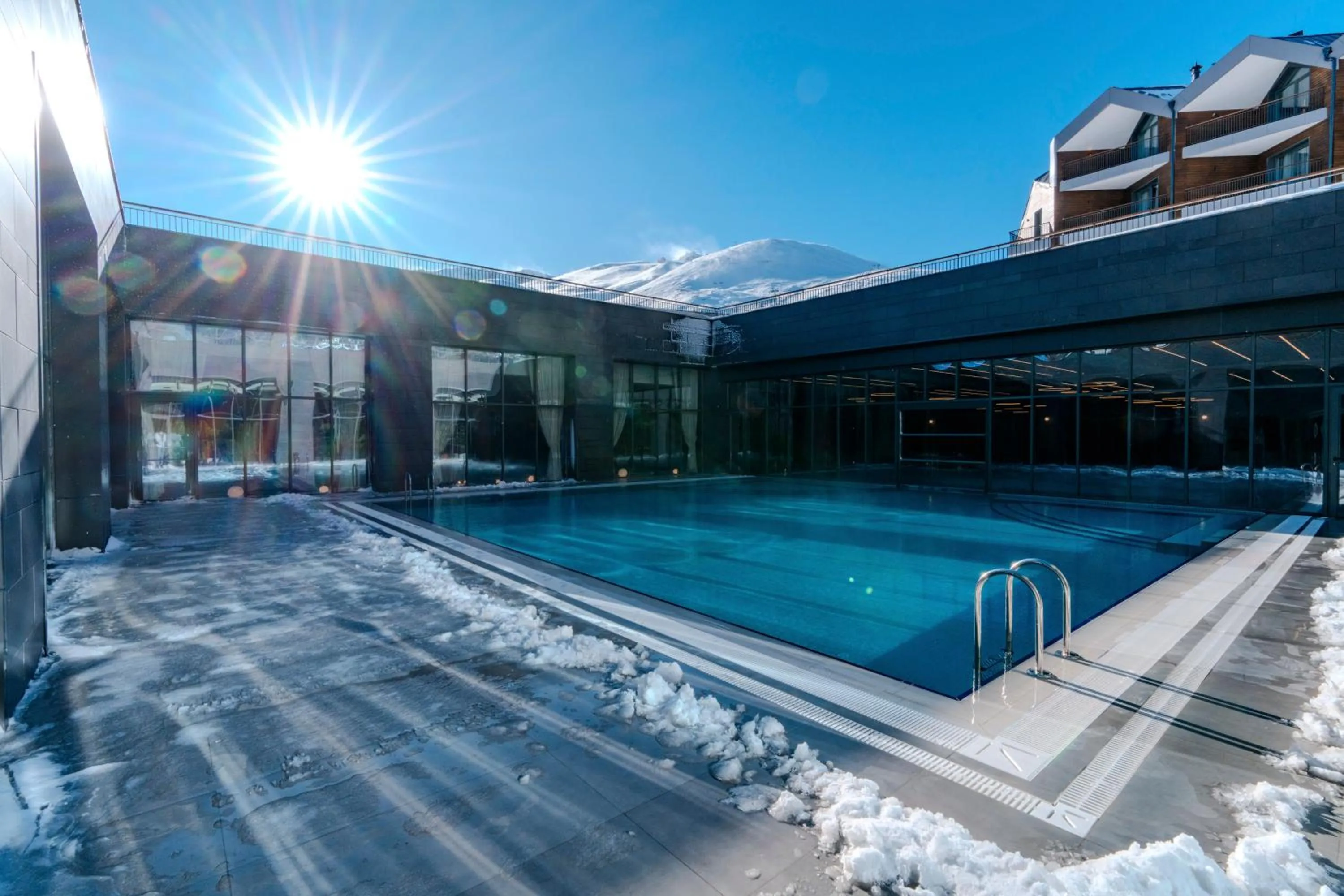 Swimming pool in Megasaray Mount Erciyes