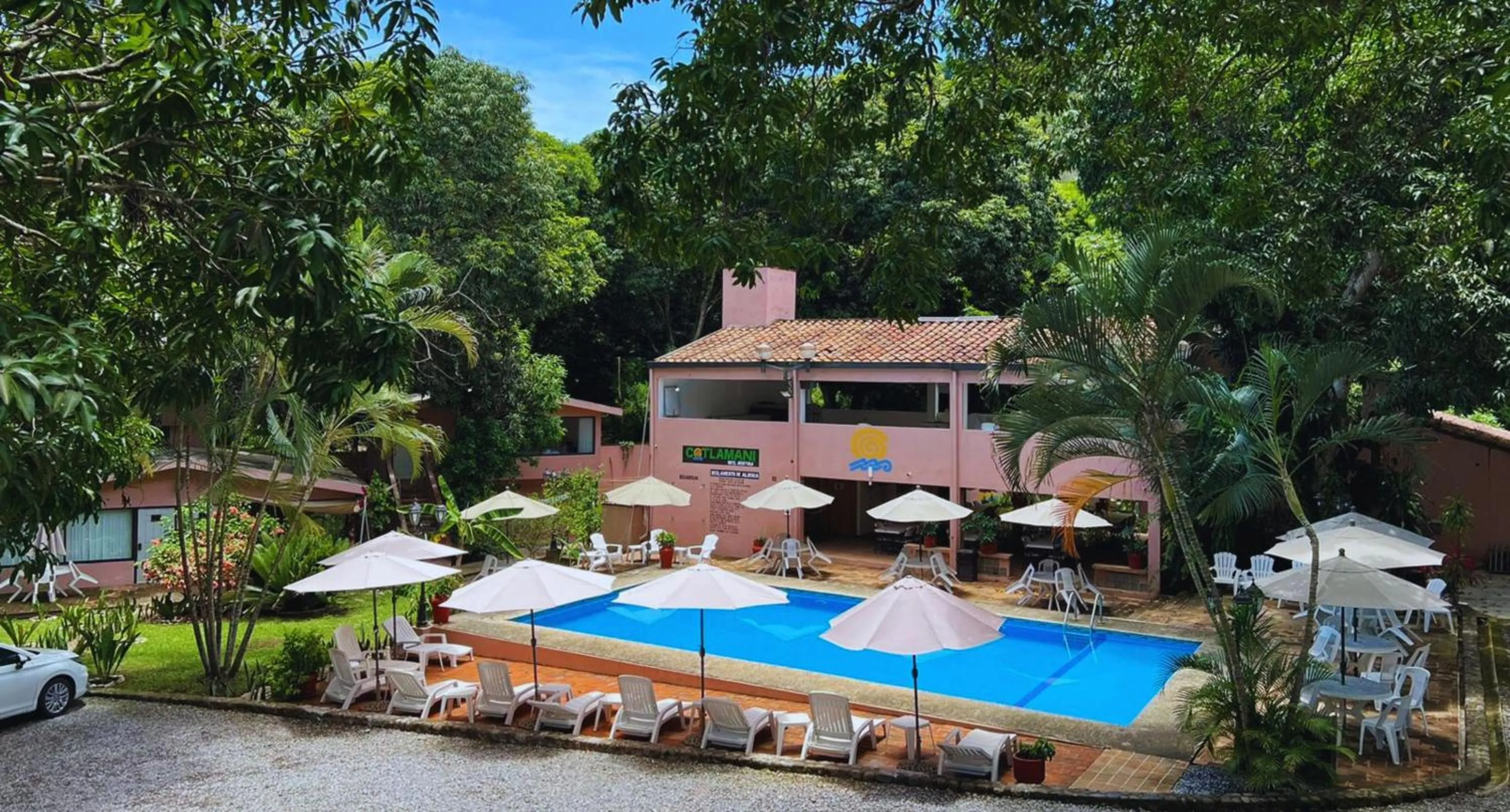 Garden view in Cotlamani Hotel Aventura