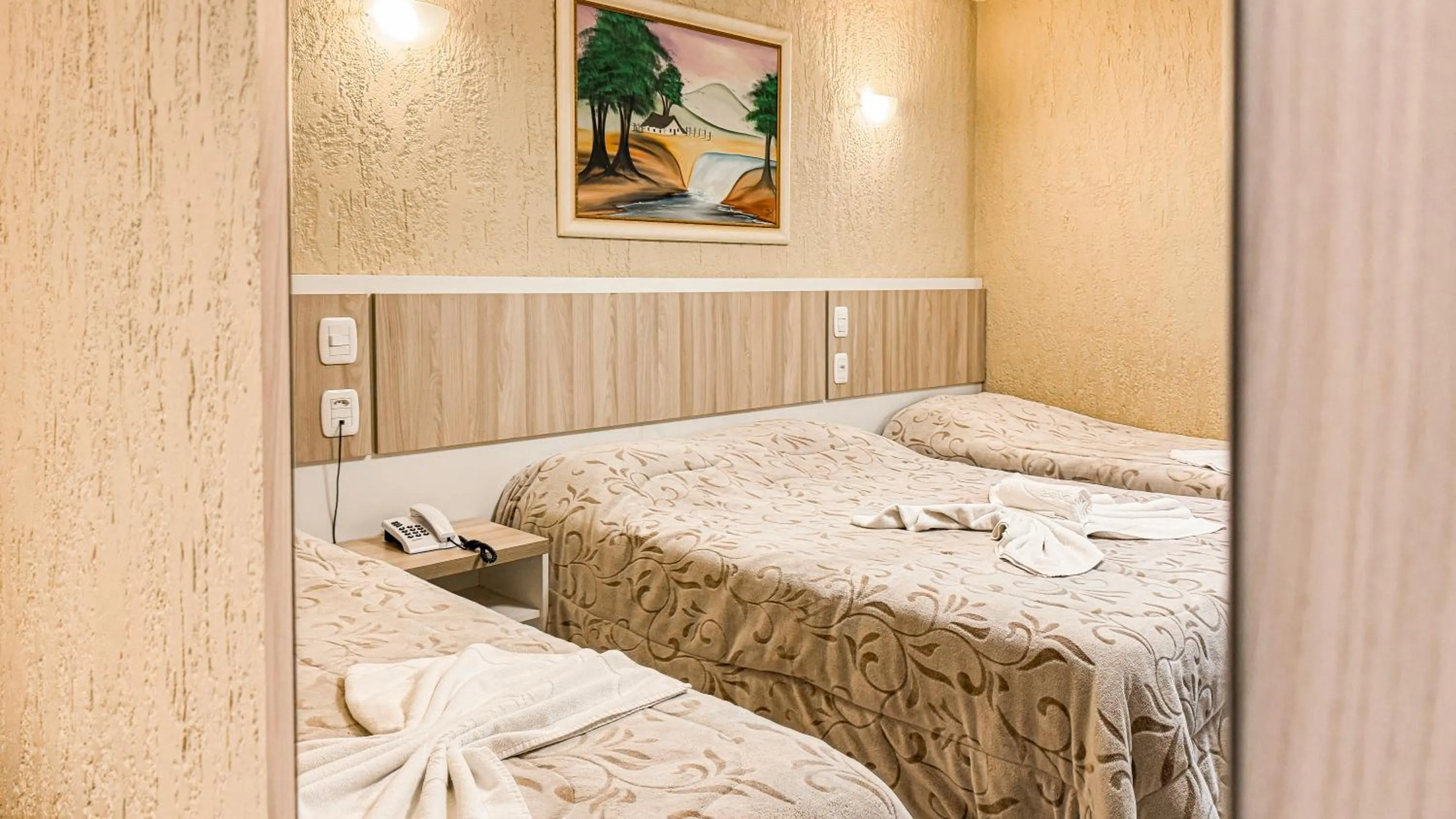 Bedroom, Bed in Hotel Pousada Ald' Mama