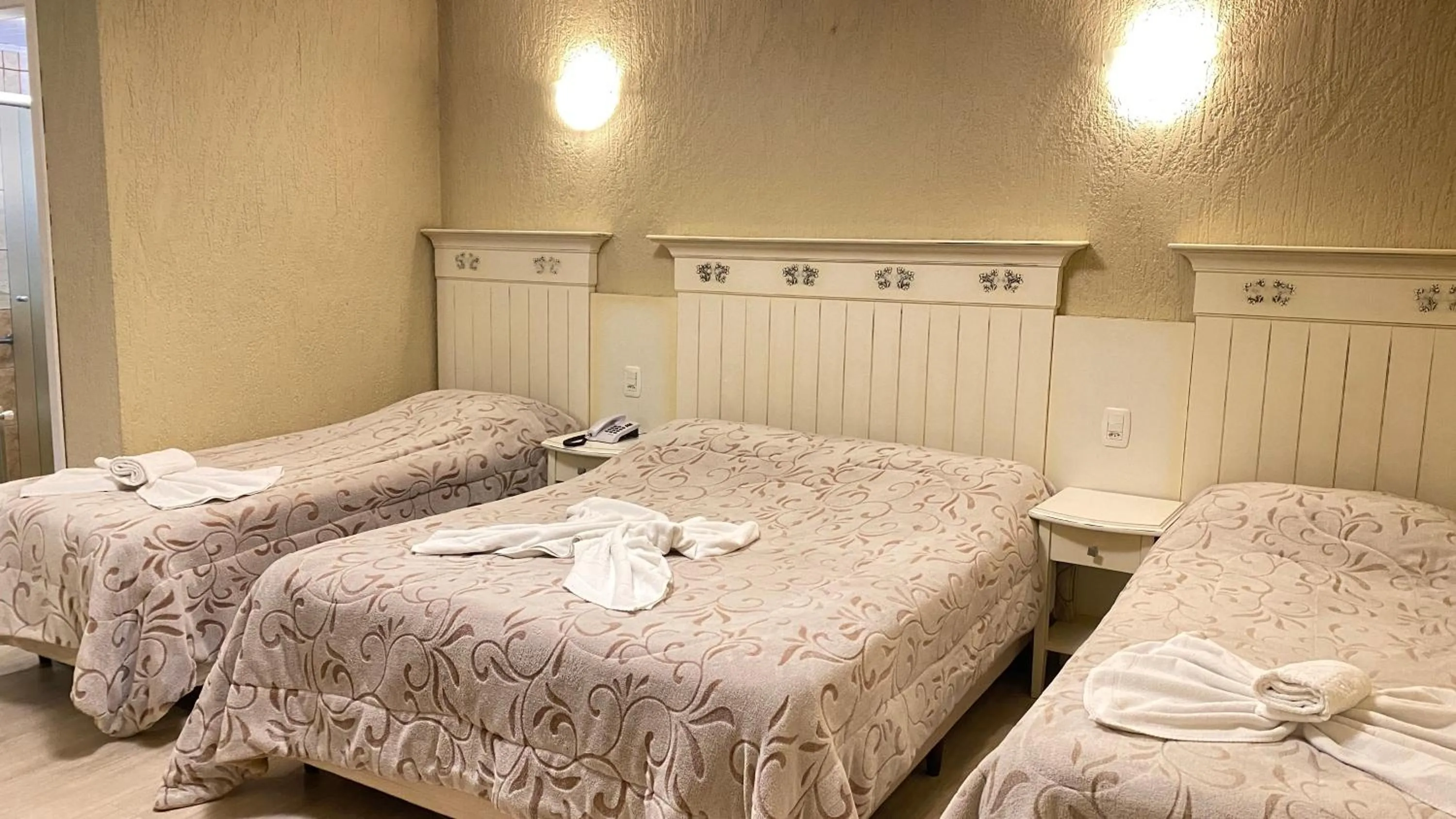 Bedroom, Bed in Hotel Pousada Ald' Mama