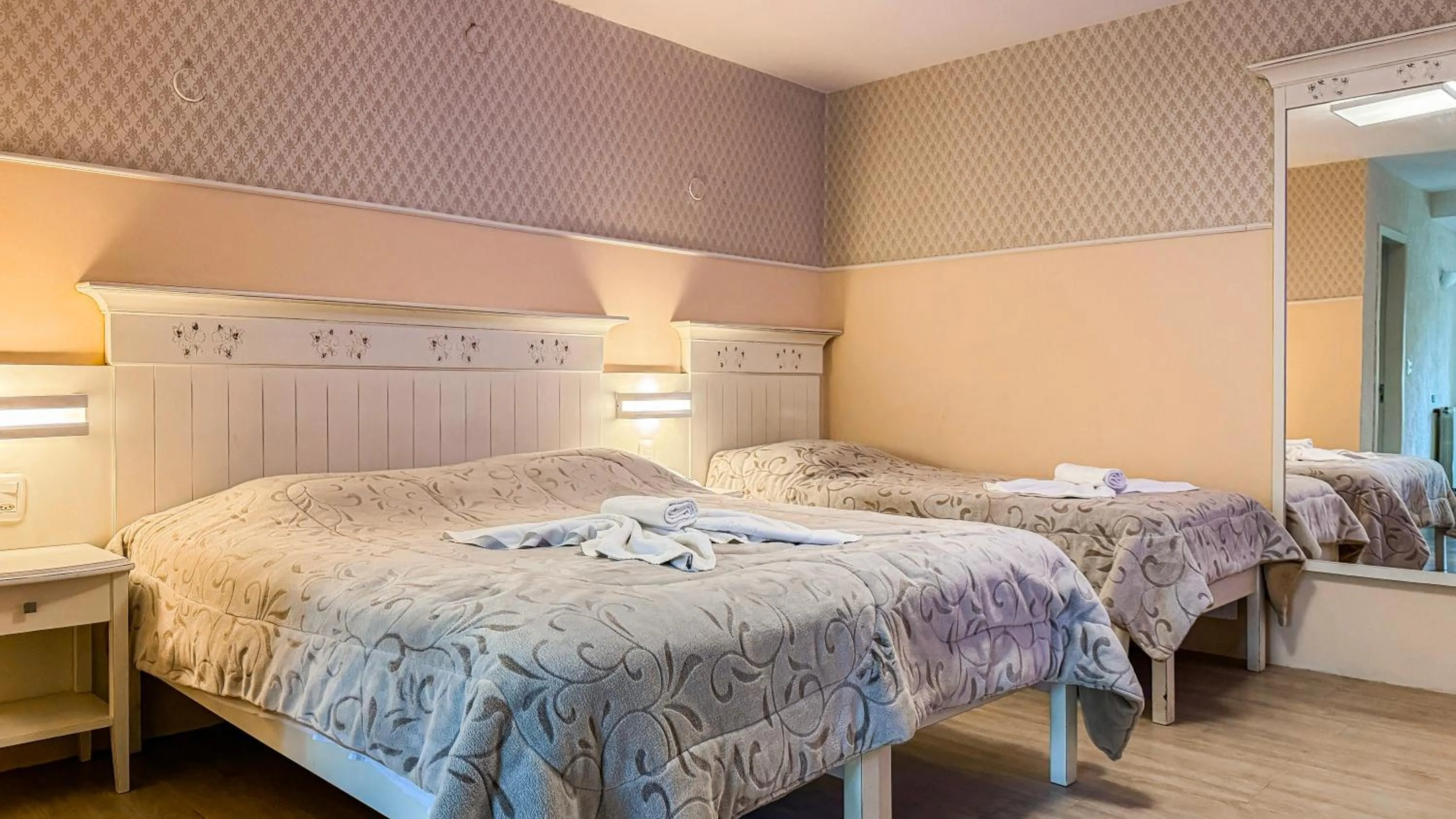 Bedroom, Bed in Hotel Pousada Ald' Mama