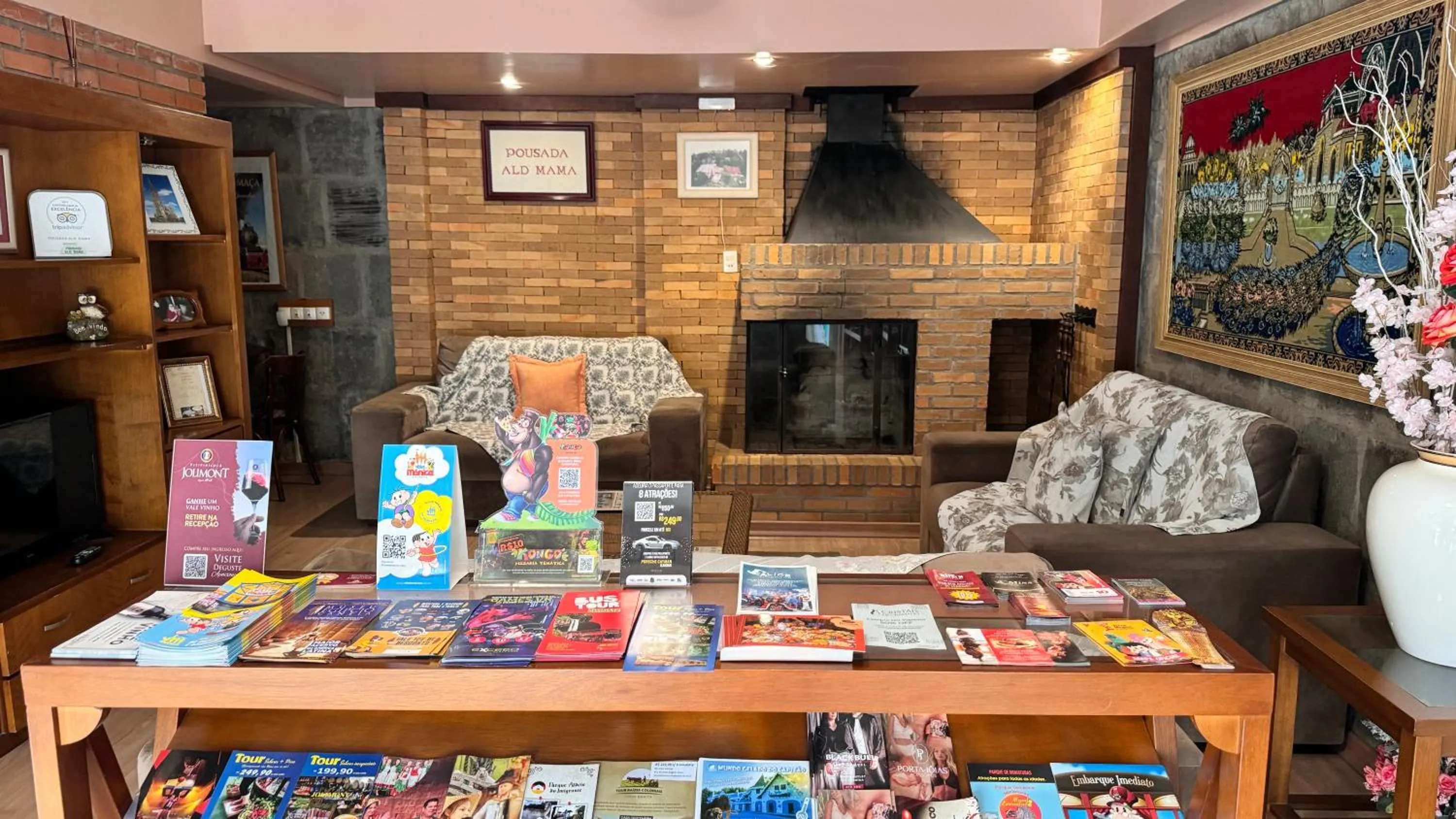 Lobby or reception in Hotel Pousada Ald' Mama