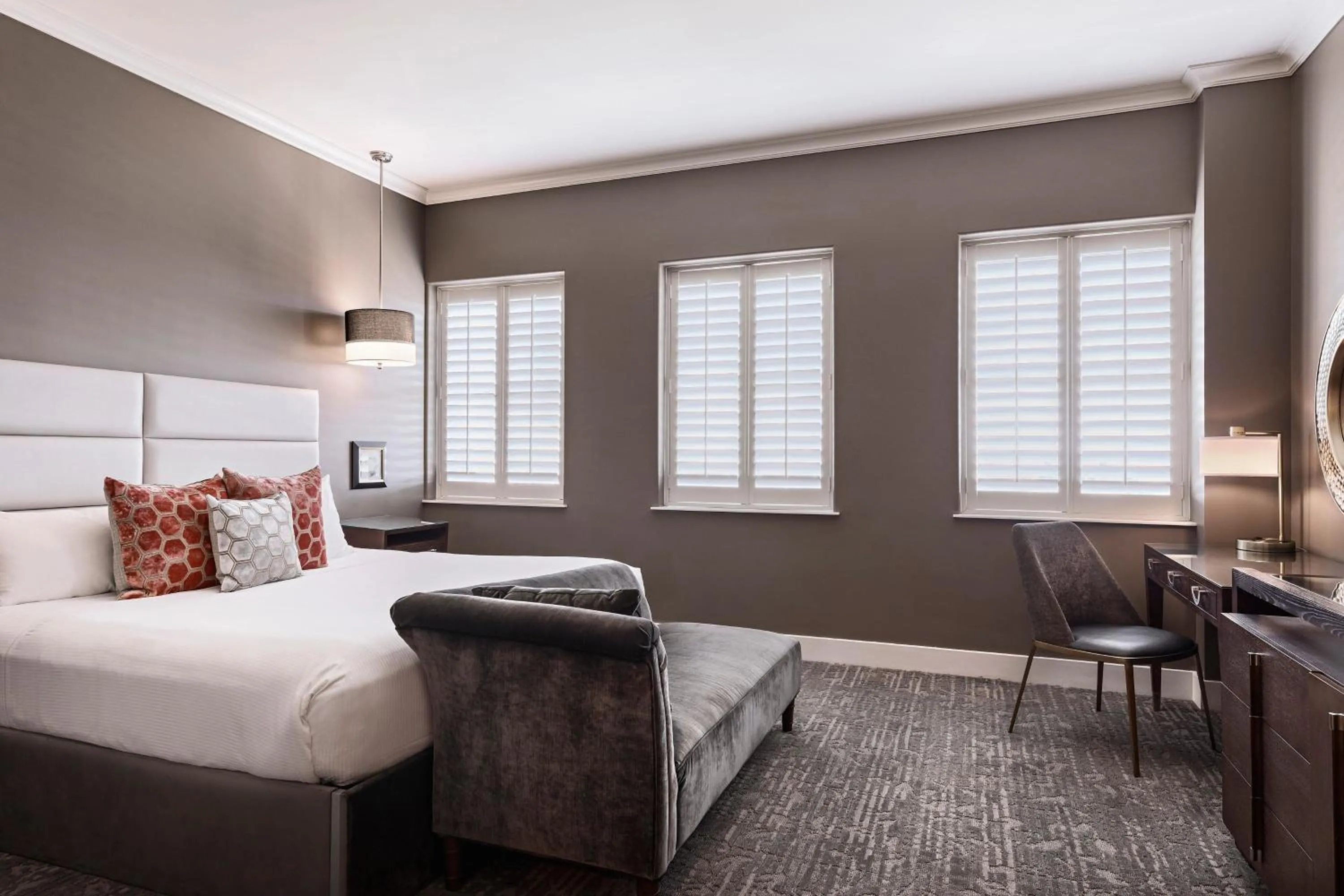 Photo of the whole room, Bed in Ambassador Hotel Oklahoma City, Autograph Collection