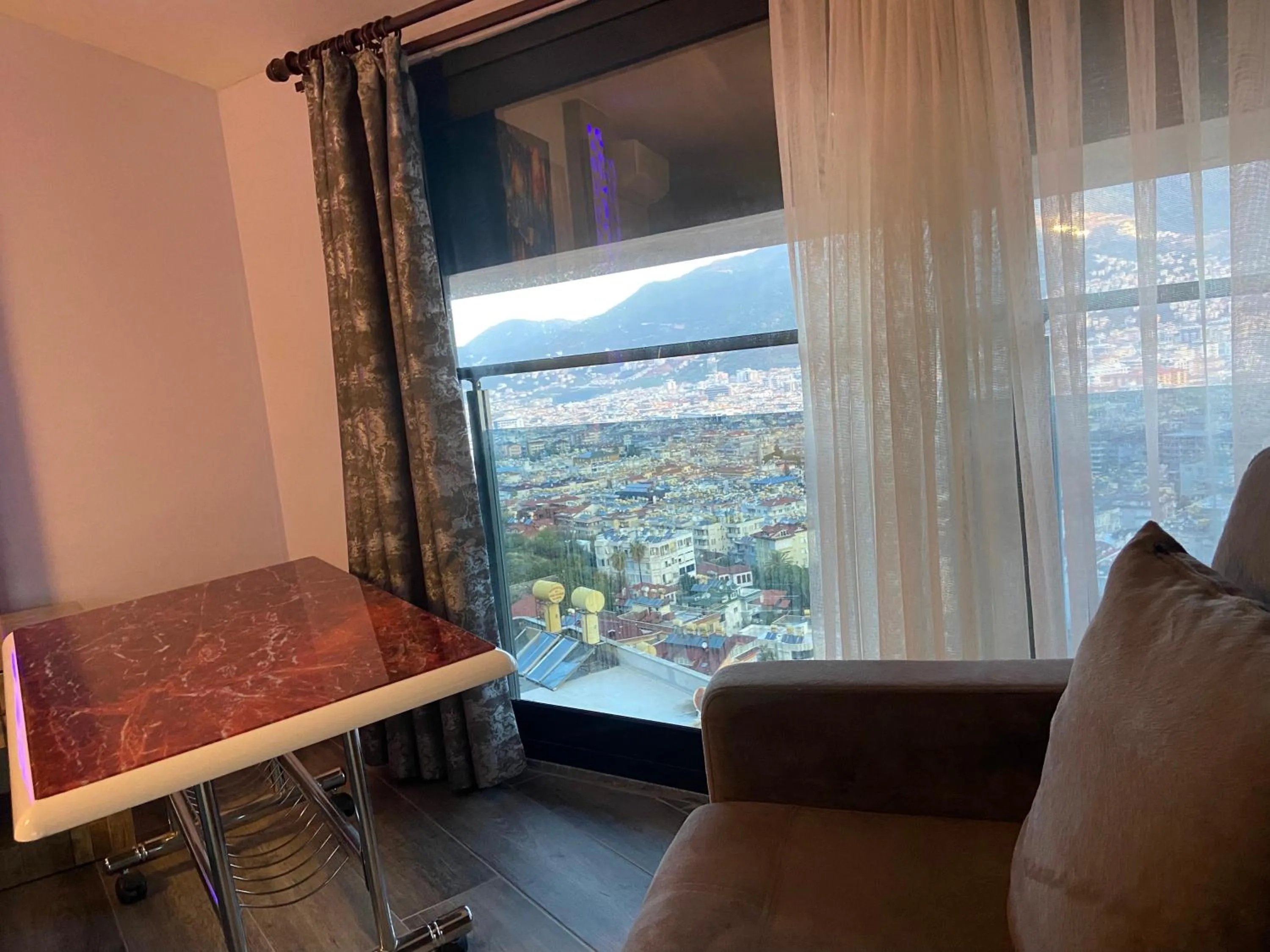 Castle Light Boutique