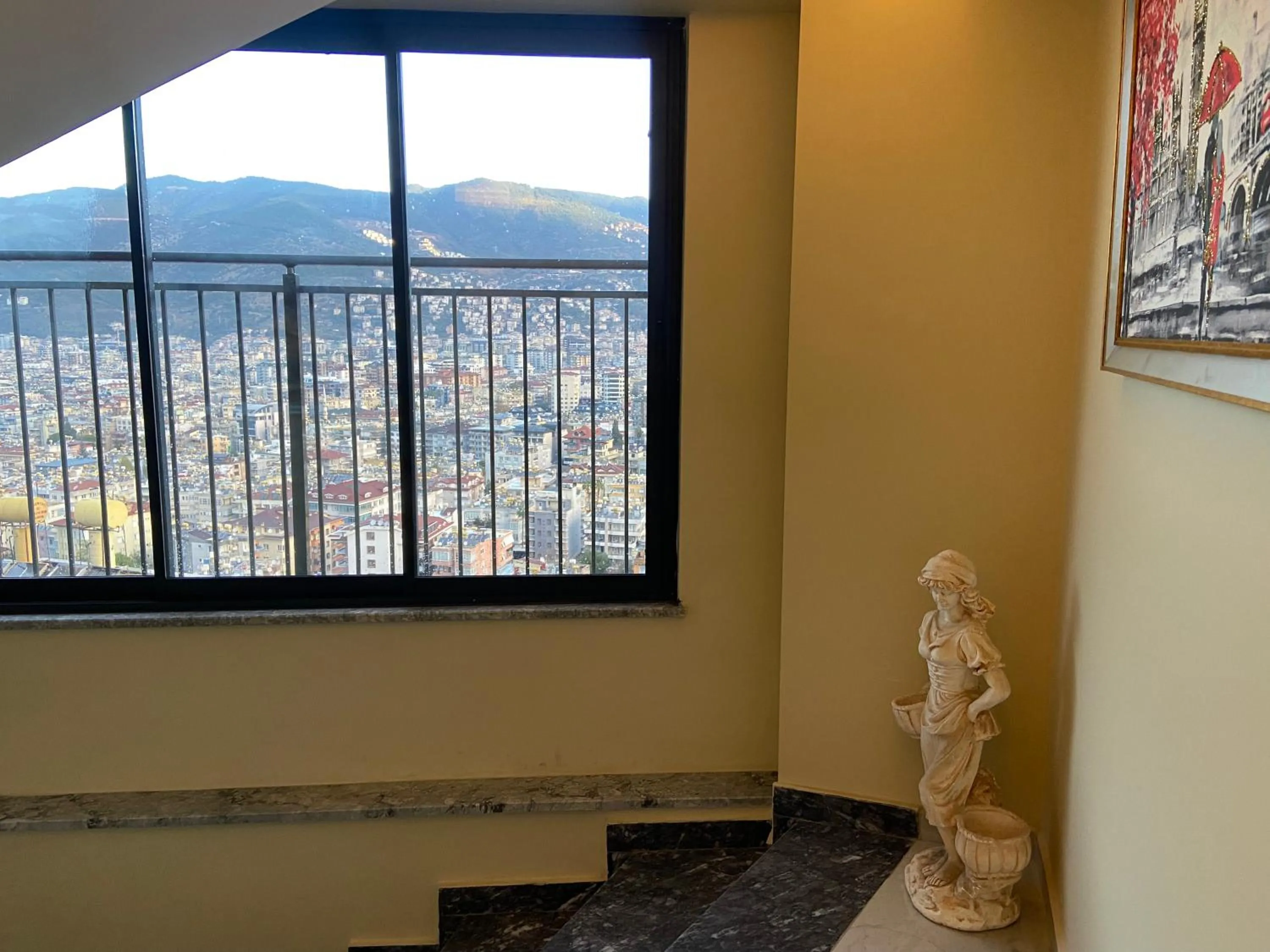 Castle Light Boutique