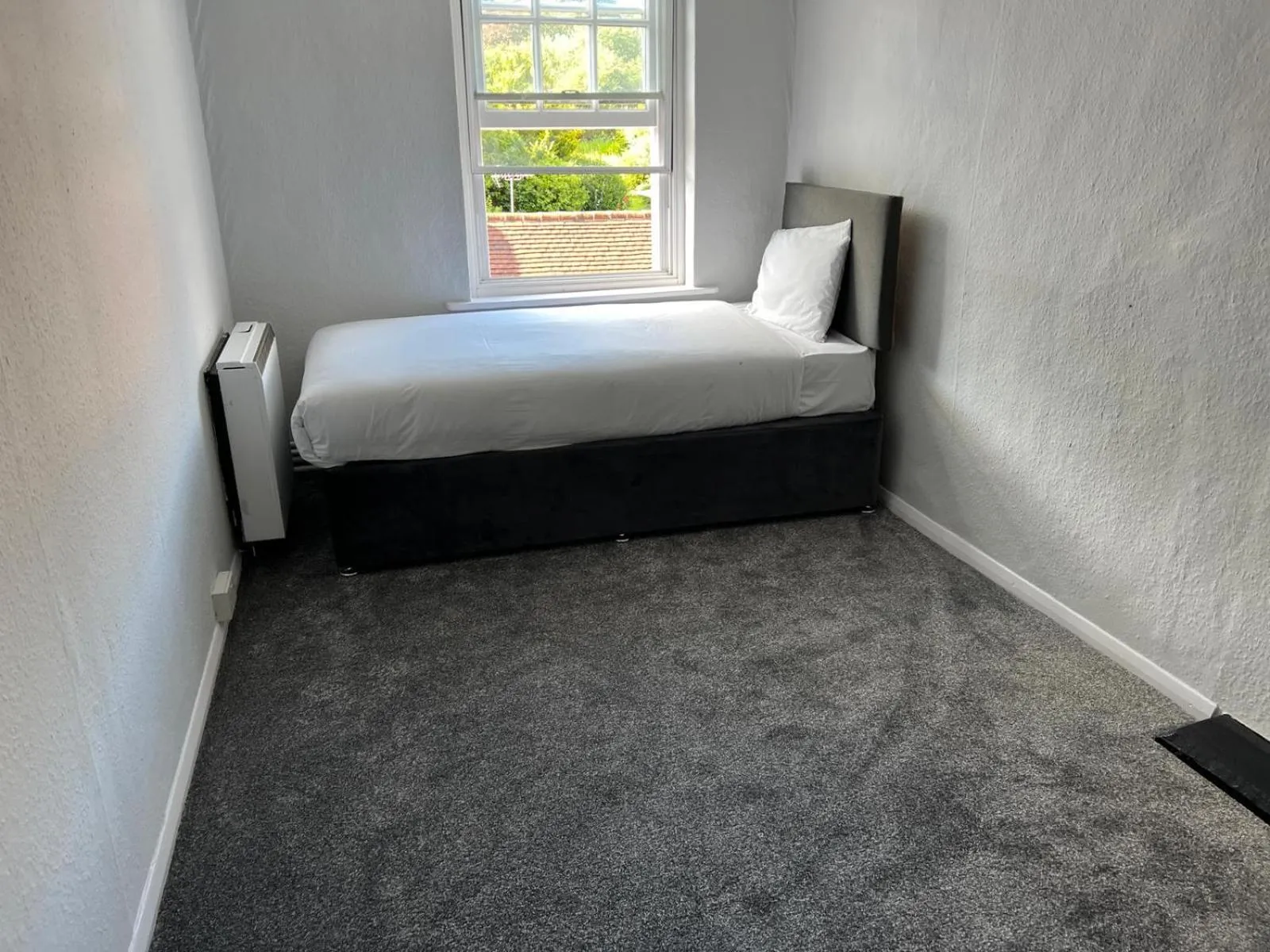 Bed in George & Dragon Hotel