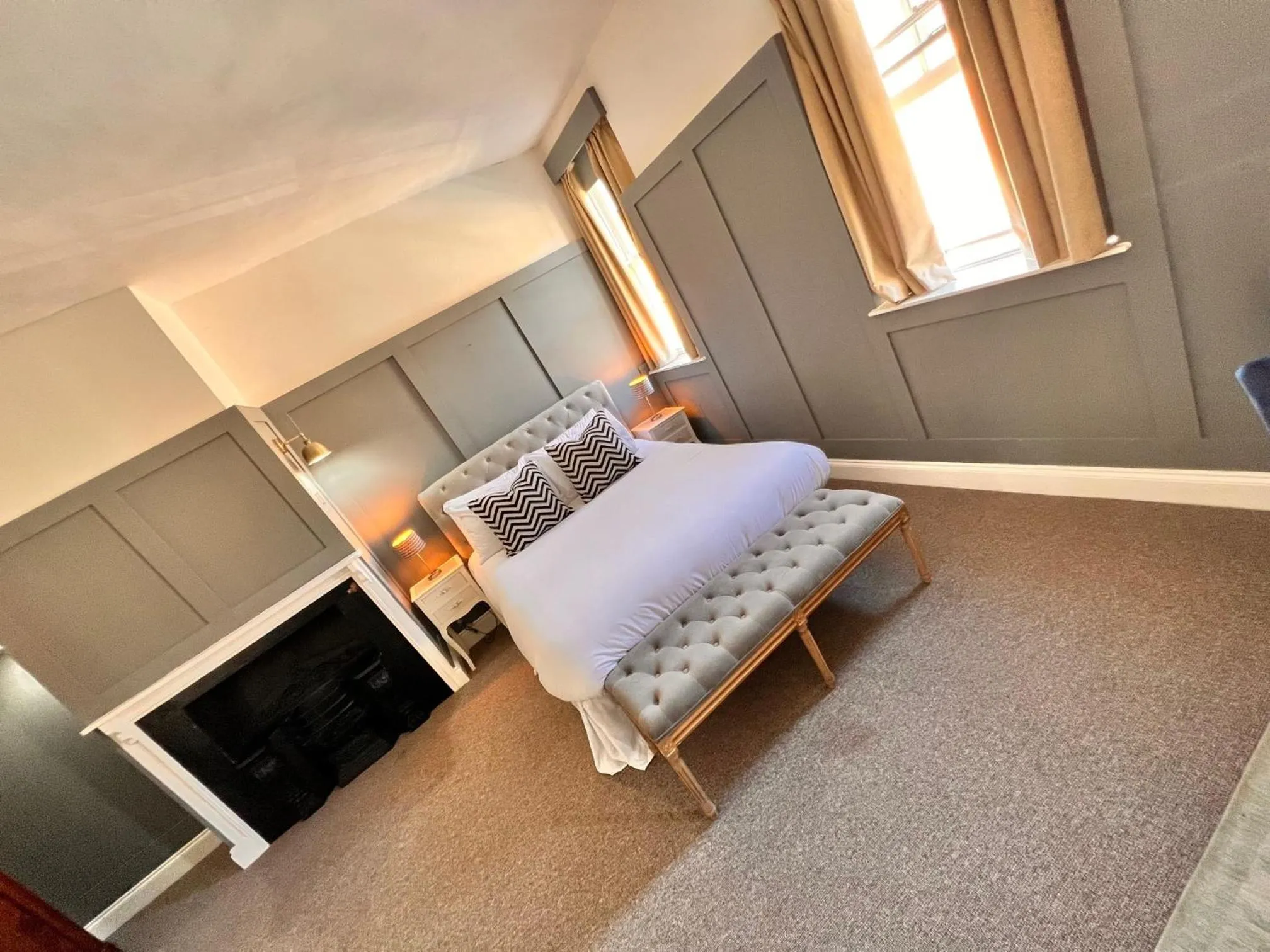 Bed in George & Dragon Hotel