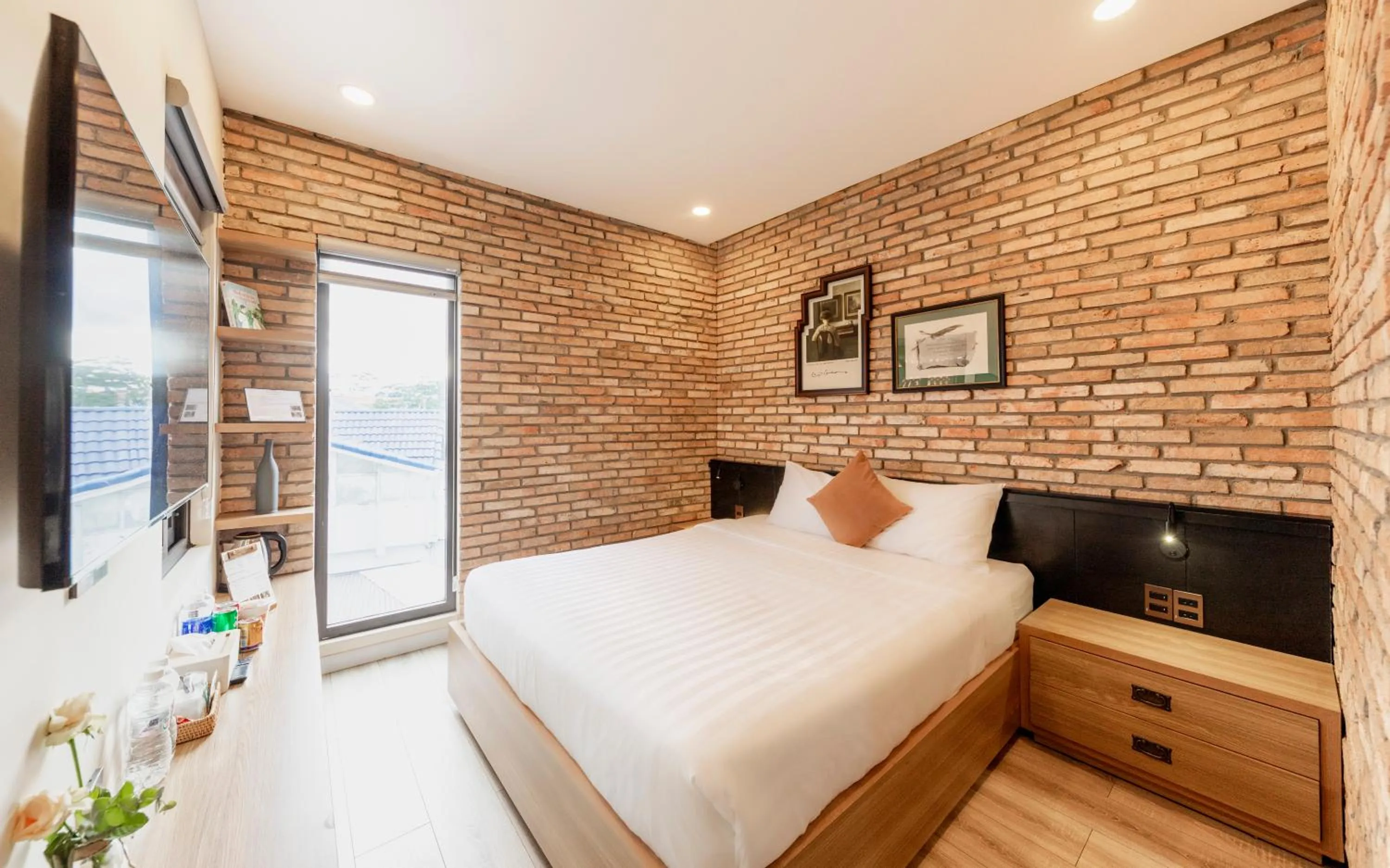 Bed in The Brick Home dalat