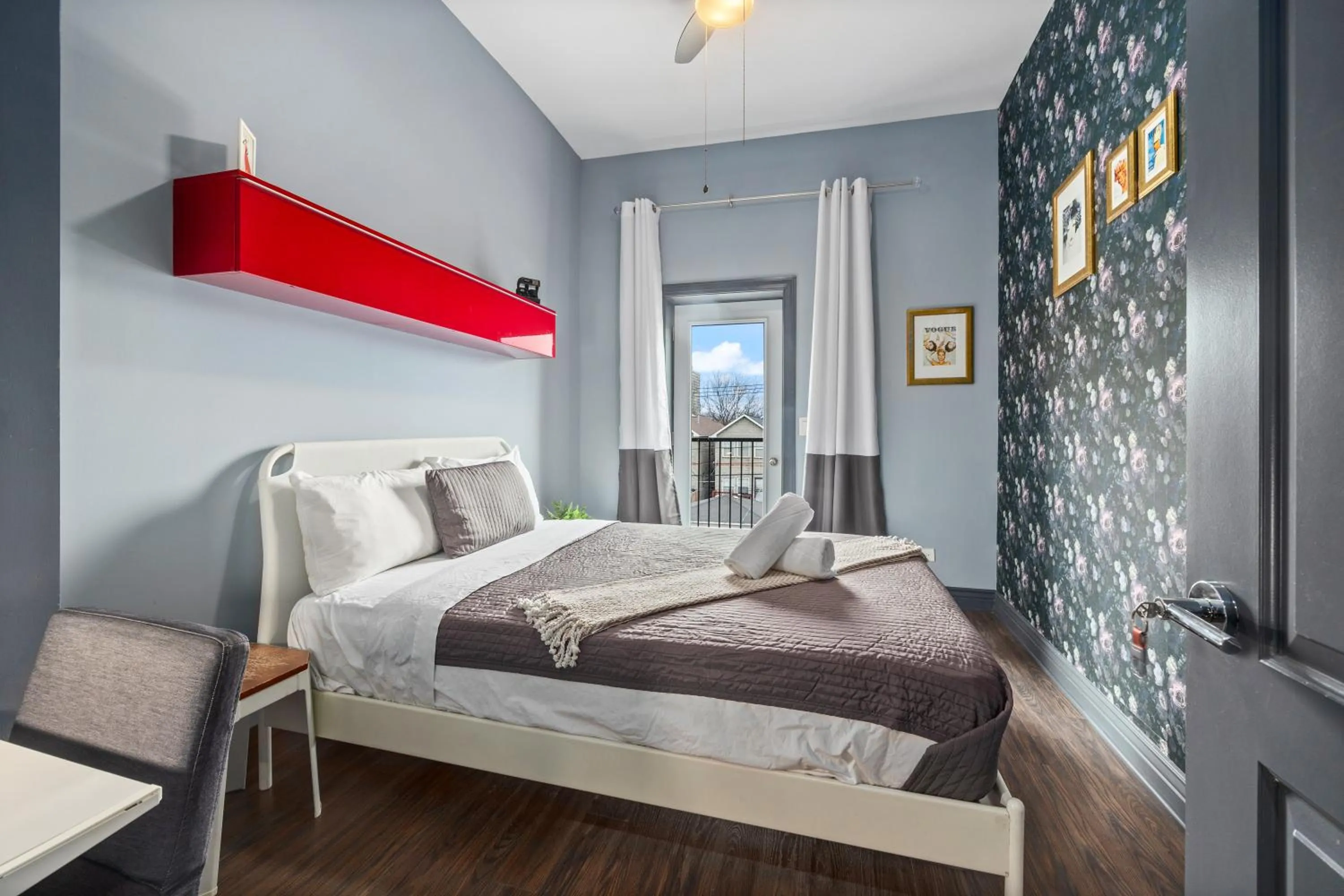 Bedroom, Bed in McCormick Place Guest House