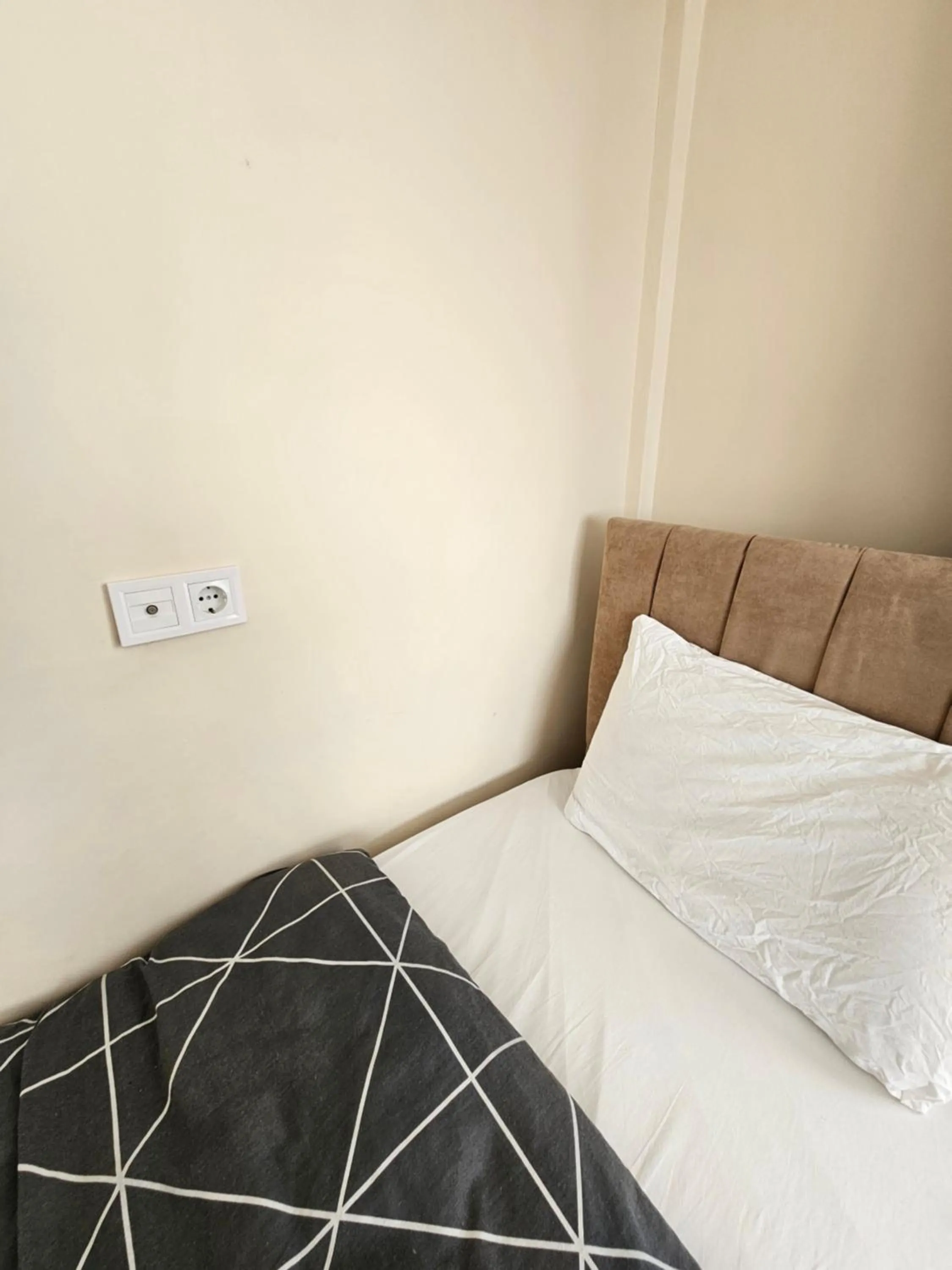 Bed in The Titanic House