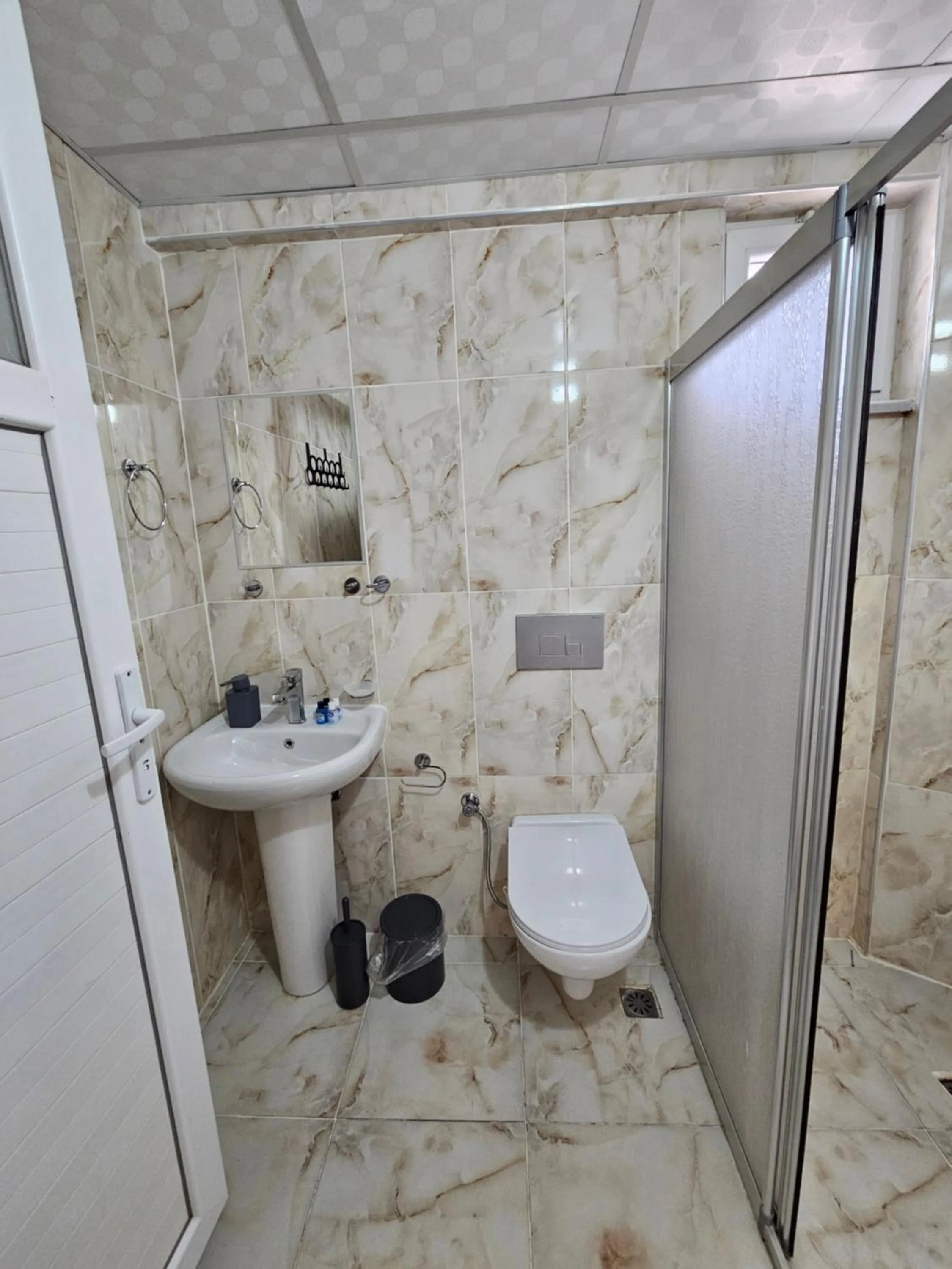 Shower in The Titanic House