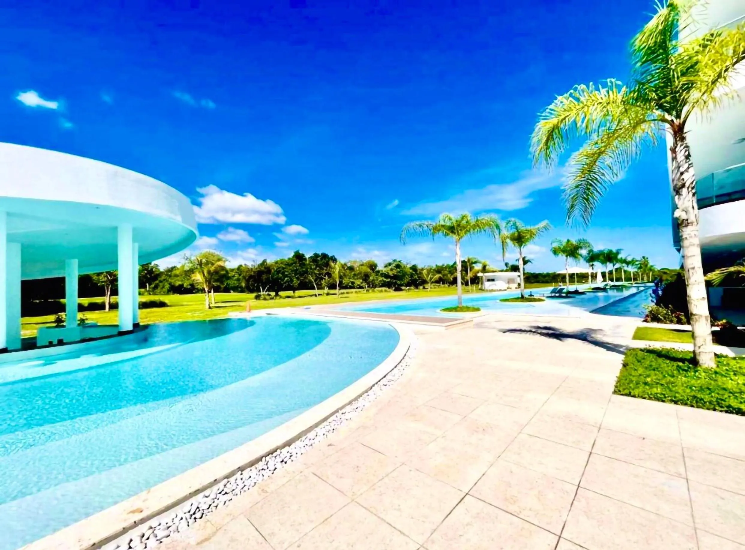 Other in Luxury Apartment With Pool And Golf View