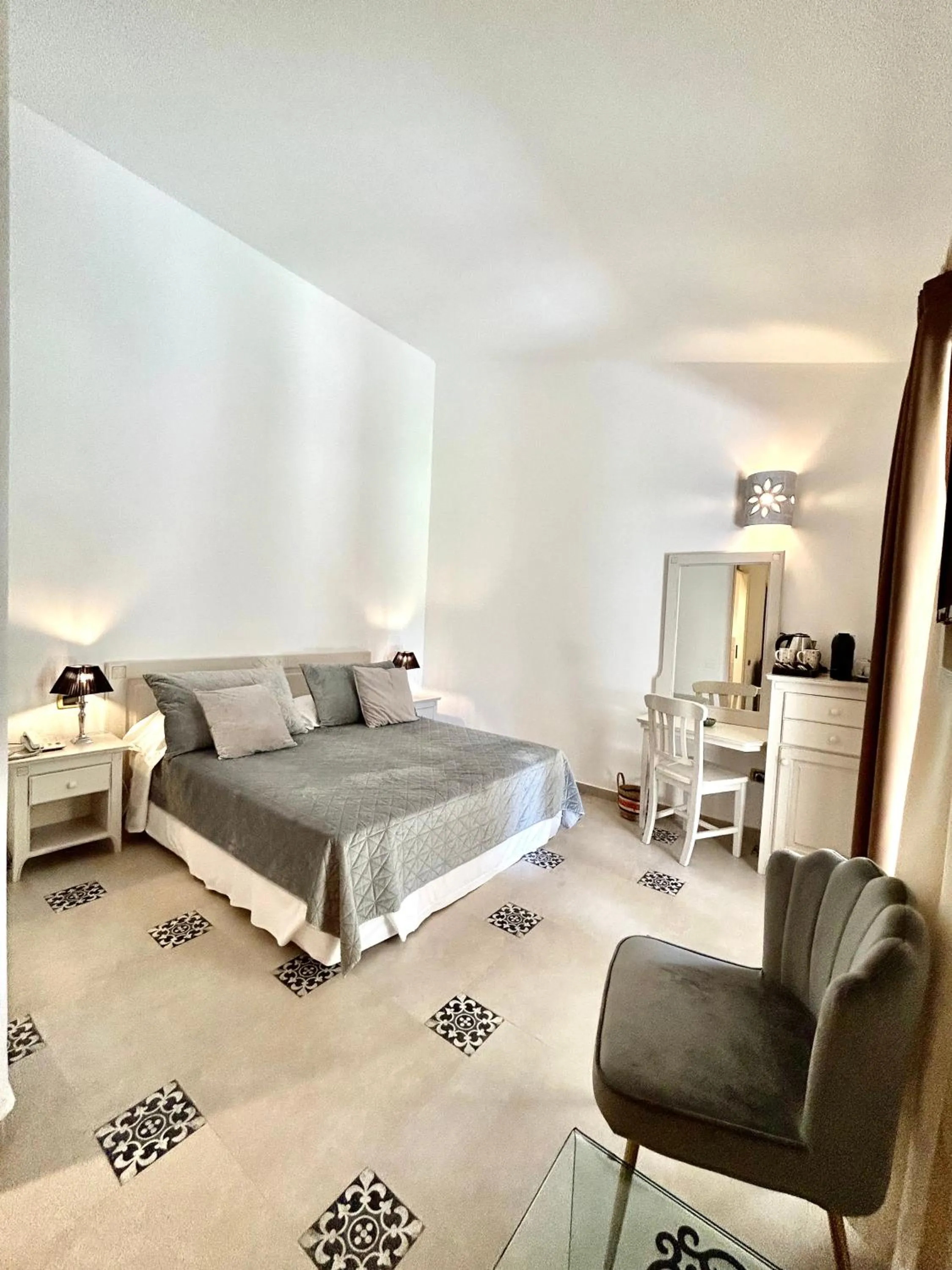 Bedroom, Bed in Villa Cavalieri Country Hotel