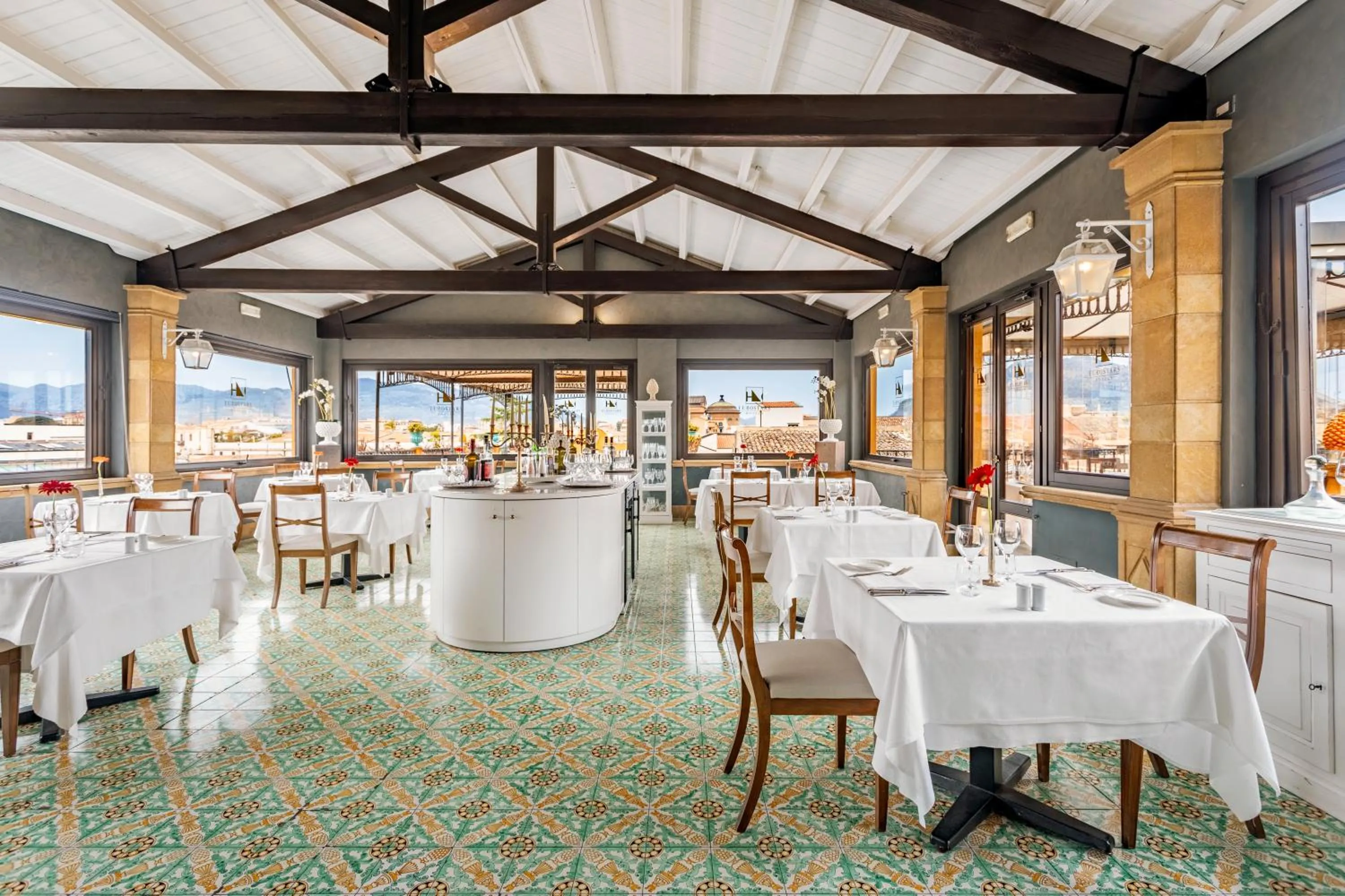 Restaurant/places to eat in Eurostars Centrale Palace Hotel