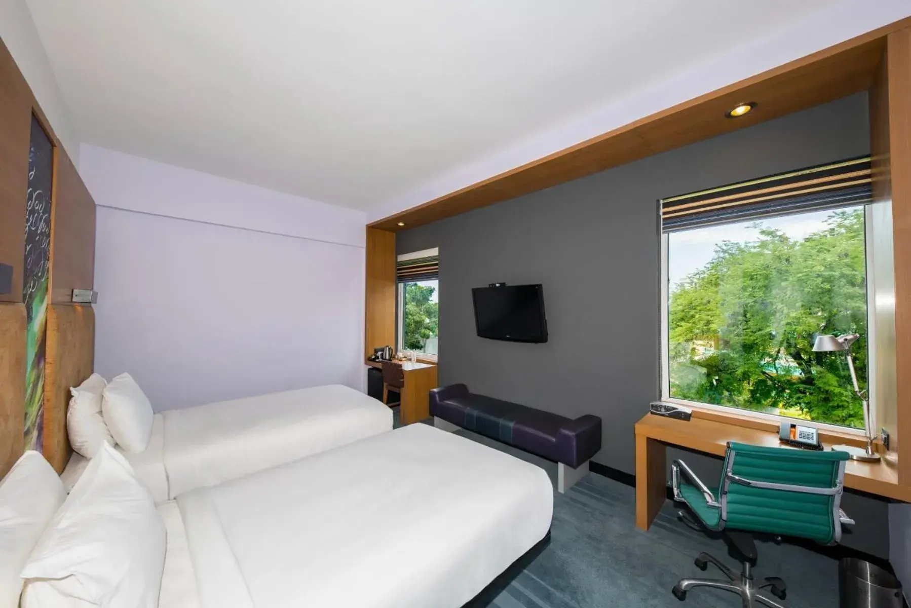 Deluxe Twin Room in Hotel Halez Deluxe Twin Room in Hotel Halez