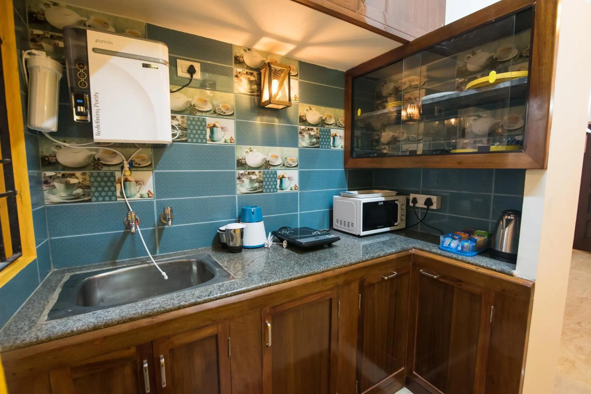 Kitchen or kitchenette in Cheerful 2-bedroom near Auro Beach