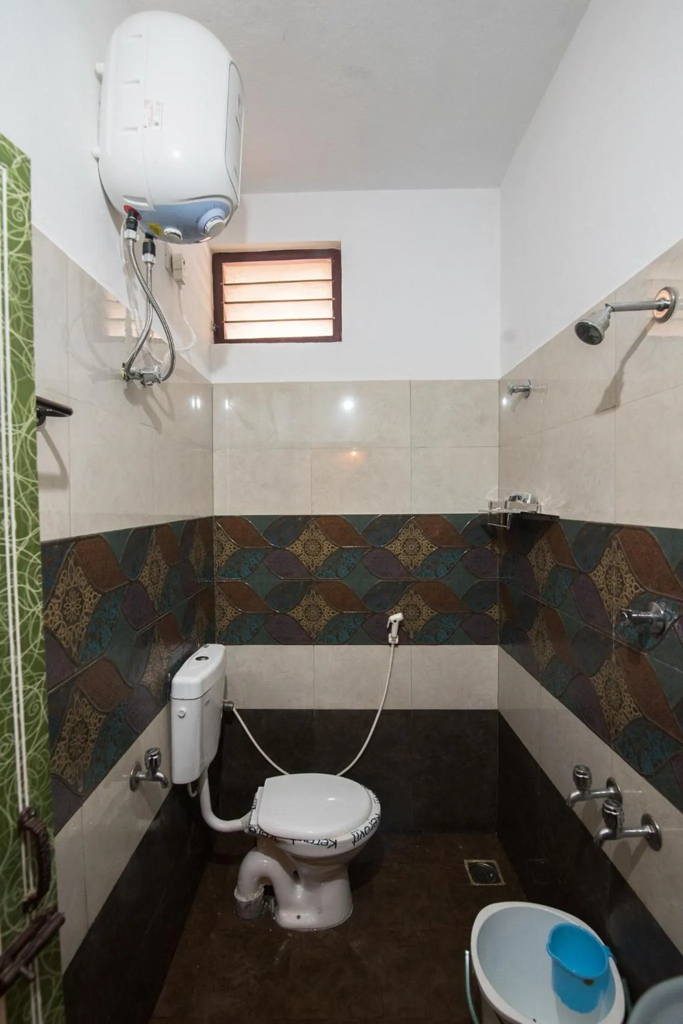 Bathroom in Cheerful 2-bedroom near Auro Beach