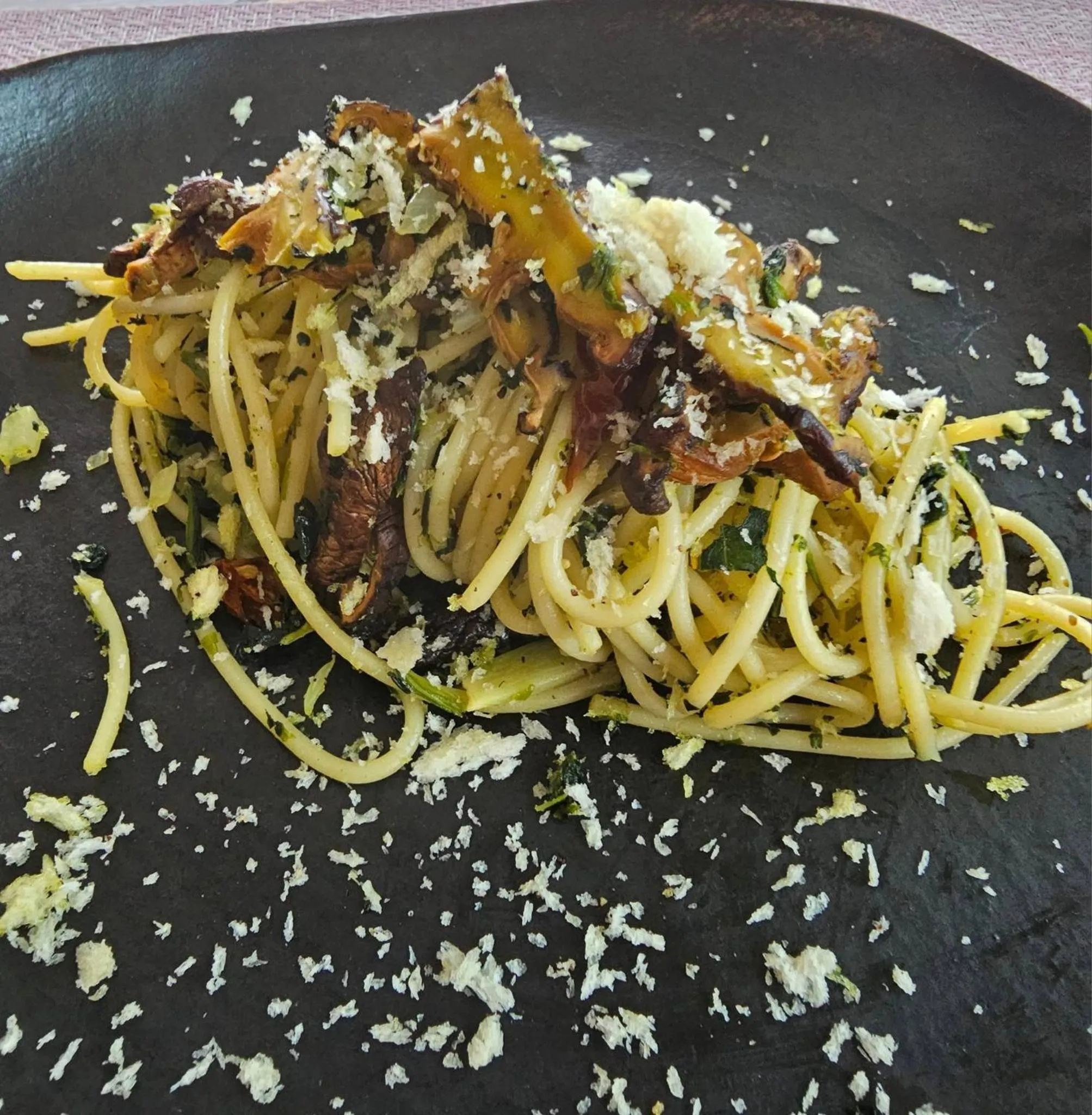 Food and drinks in The Pin Boutique Pool Villa Krabi