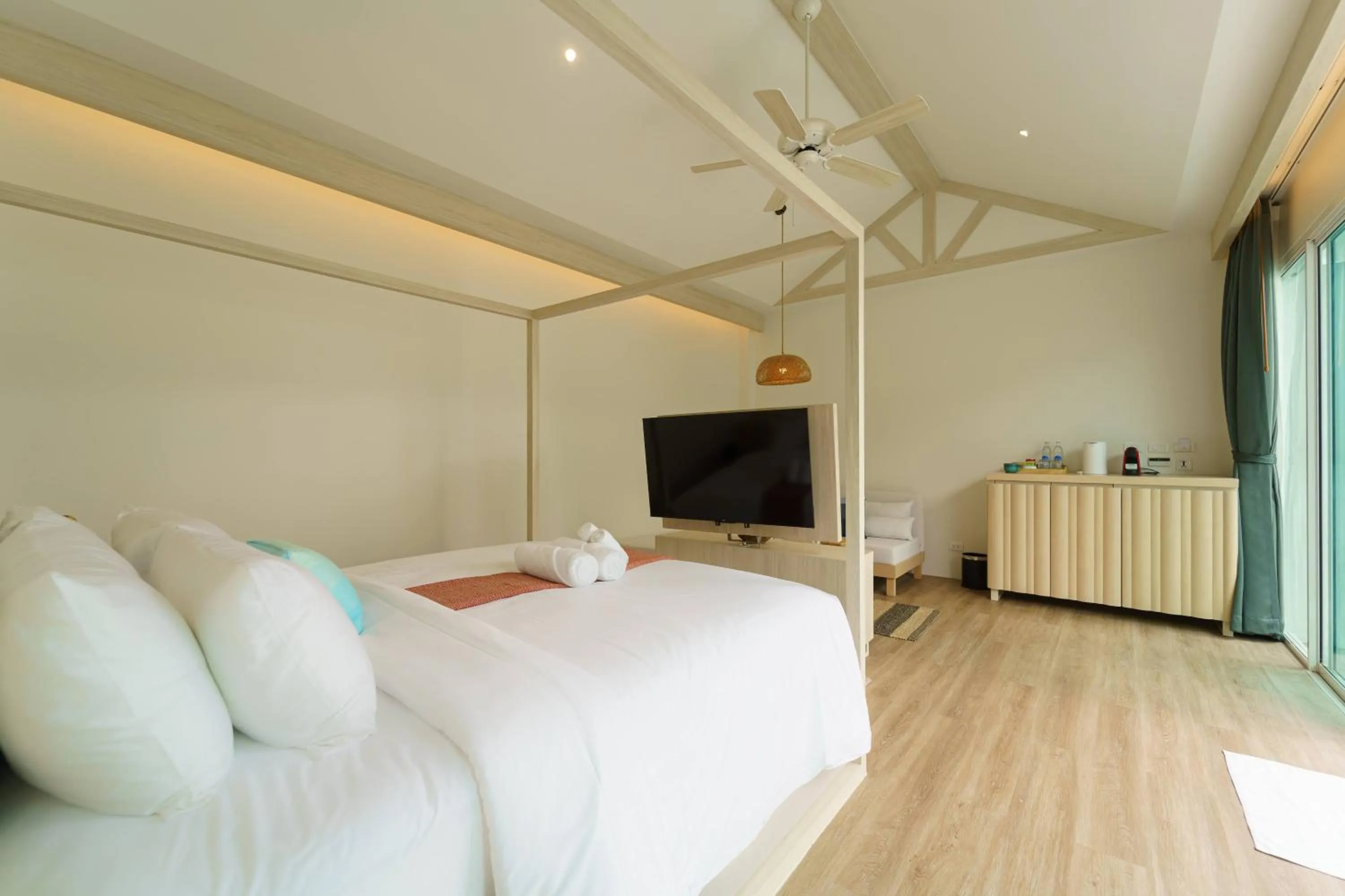 Bed in The Pin Boutique Pool Villa Krabi