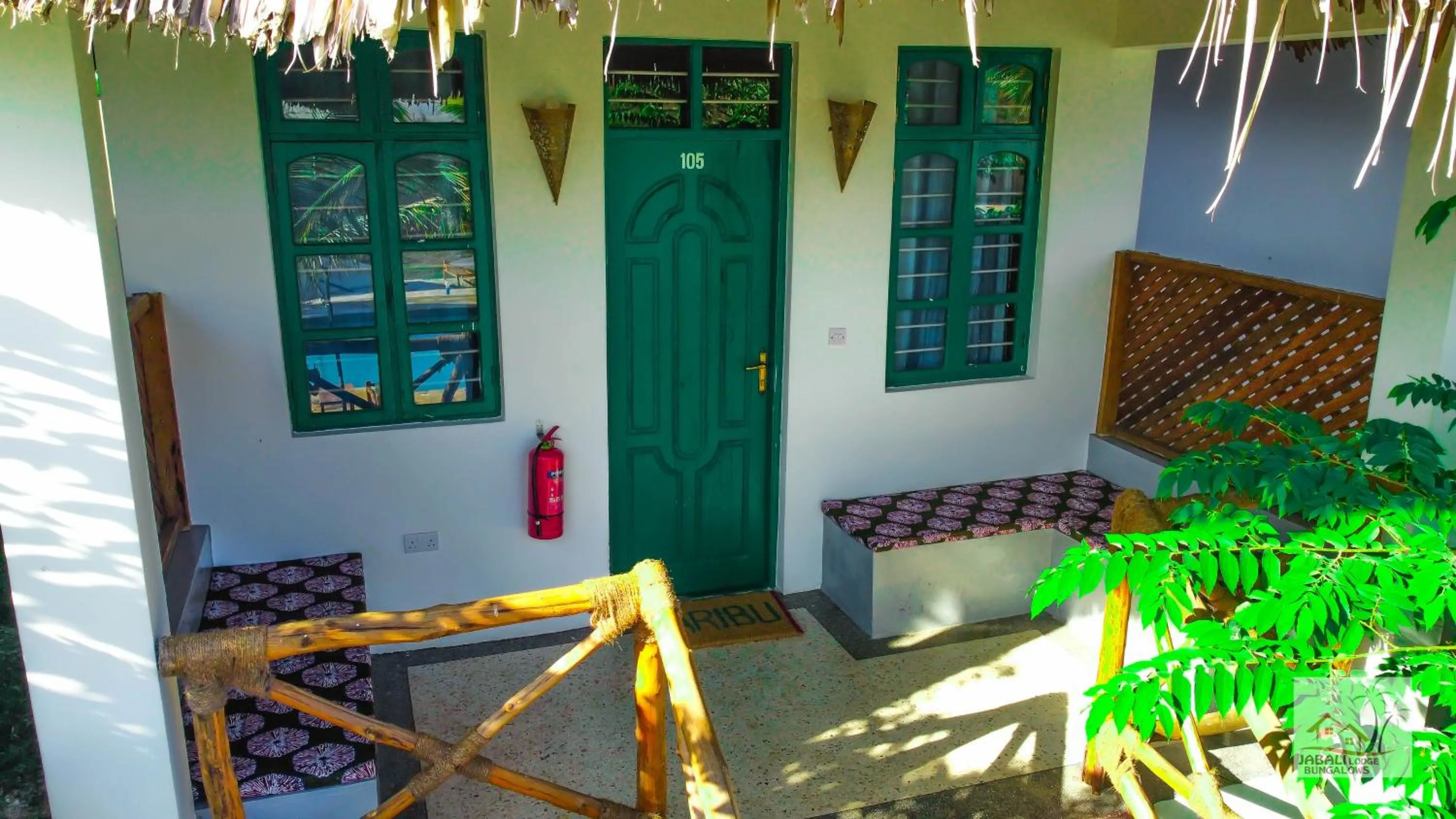 Seating area in Jabali Bungalows Lodge